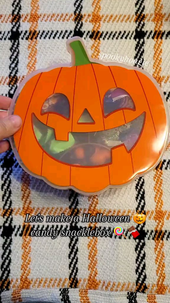 I went to Target for their incredible candy selection and made a spooky themed snackle box! These are perfect for a Halloween movie night! 

#LTKHalloween #LTKHoliday #LTKKids