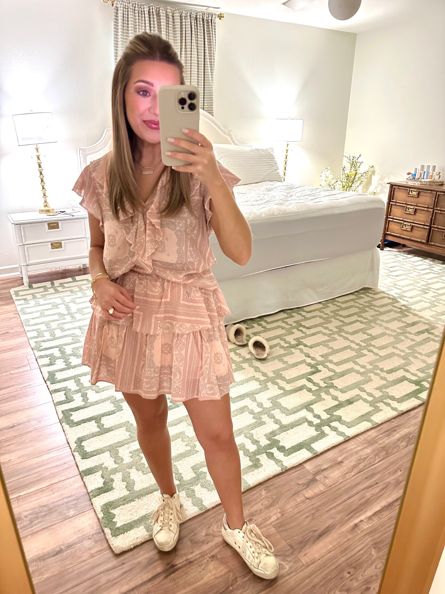 The cutest most comfortable and flattering #Target set! So lightweight and versatile. I love a set for the sole reason of pairing each piece with different tops and bottoms or wearing as a set. This one is going to get worn all spring and summer long! The perfect light pink color with paisley pattern. Runs true to size and definitely has extra room for added comfort! $40 for the set, you can’t beat that! I’m in the size small in the top and also the bottom. 



spring set, target set, pink set, paisley set, flutter sleeve, flowy top, flowy skirt, target, lightweight set, two piece set, new at target, target spring arrival, spring clothing, summer clothing, cute casual set