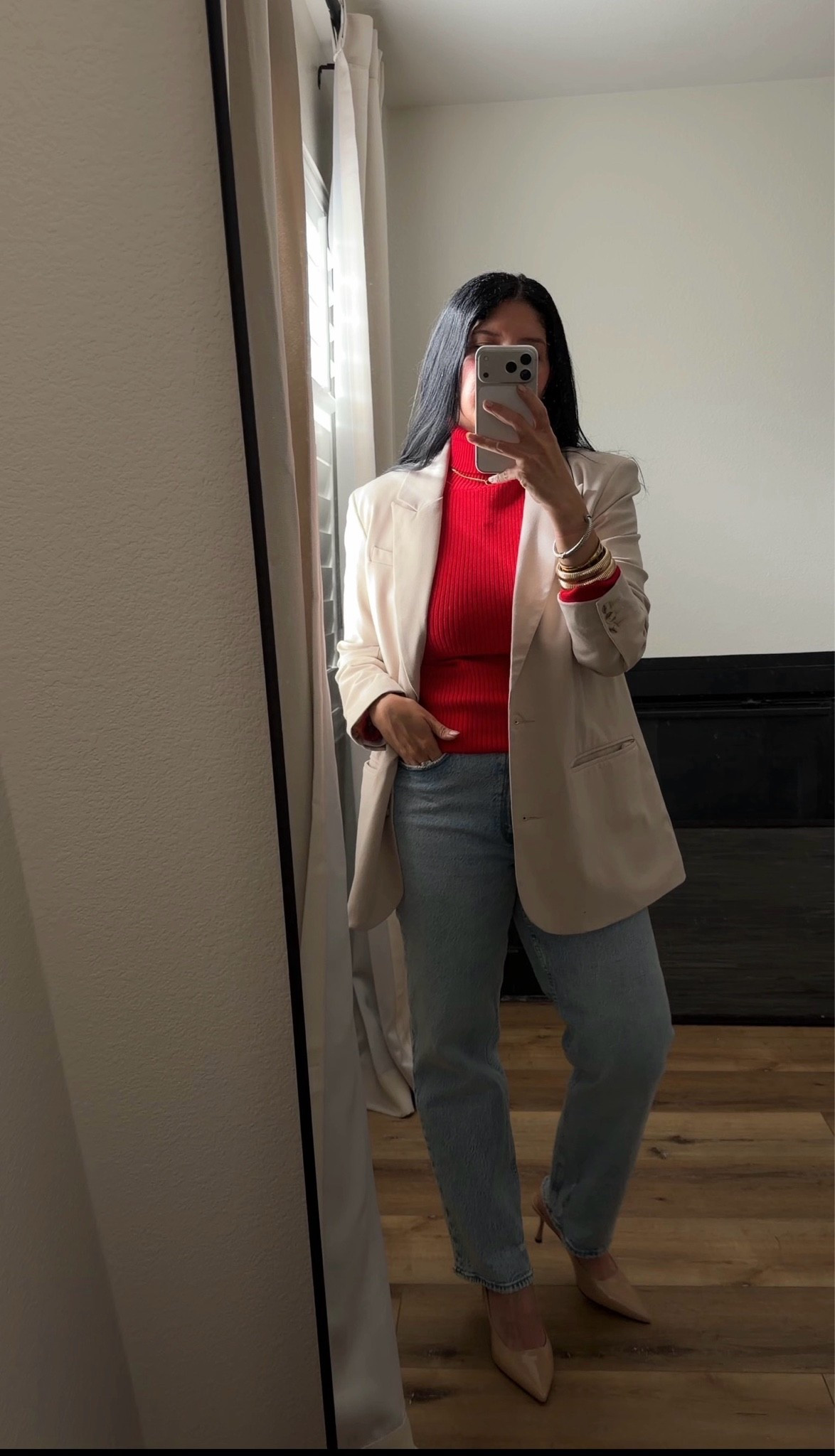 This Abercrombie blazer is a favorite! I’m wearing a large. This color is out of stock but the brown is gorgeous! 

And these 90s Straight Ultra High Rise are also so good! I’m wearing 30. They hug you in all the right places. 

And I’m linking different price points of my turtle neck. Such a staple for the holidays.