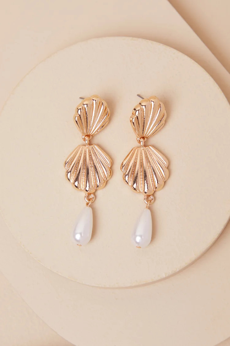 Nori Gold Seashell Pearl Drop Earrings | Lulus