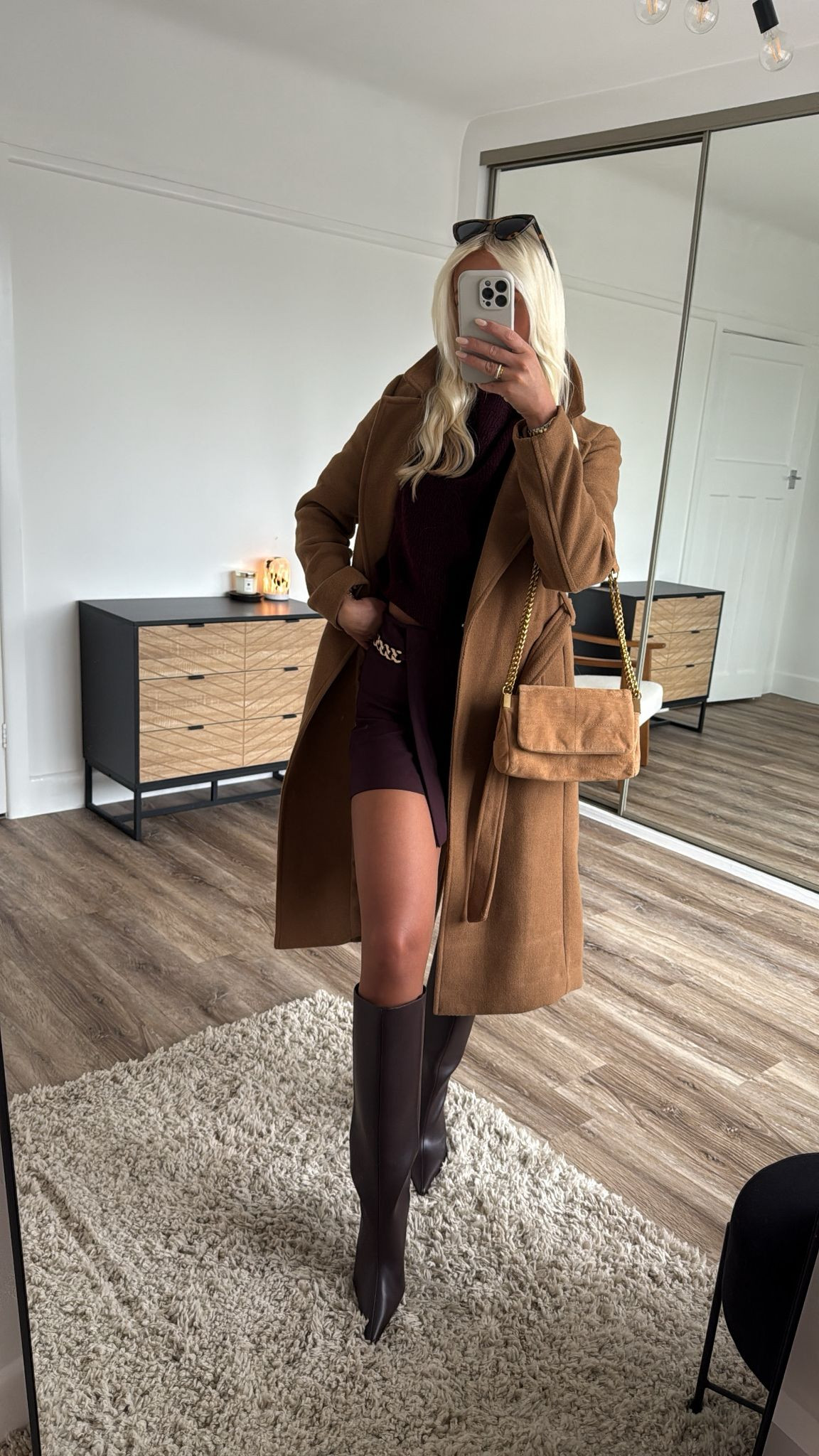Autumn outfit, suede long coat, knee high boots, skort, Zara, H&M, brown suede bag, high street finds, transitional fashion  

 

#LTKuk #LTKautumn #LTKstyletip