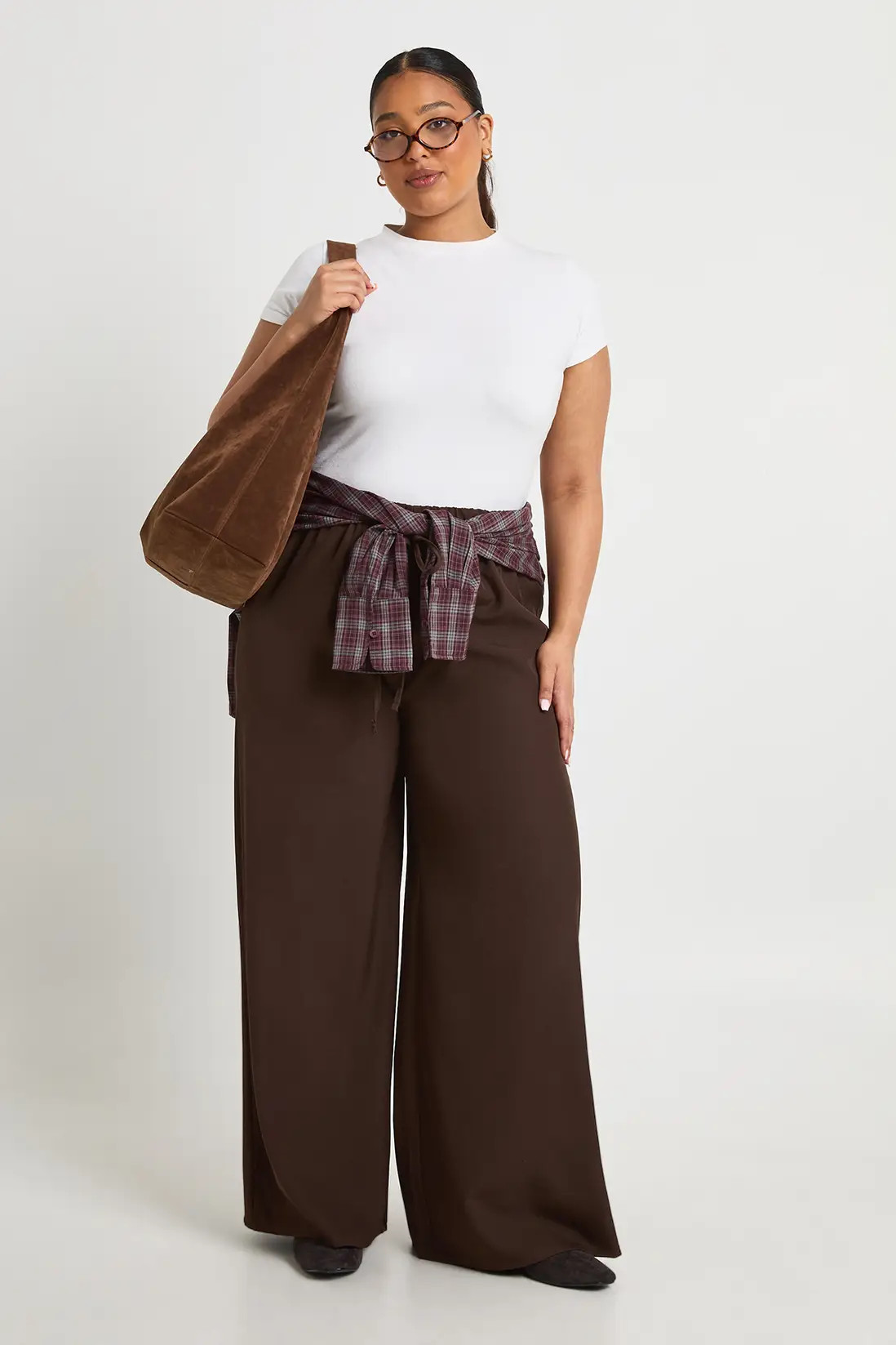 Chocolate Plus Woven Elasticated Waist Drawstring Wide Leg Trouser | Boohoo | Boohoo.com (UK & IE)