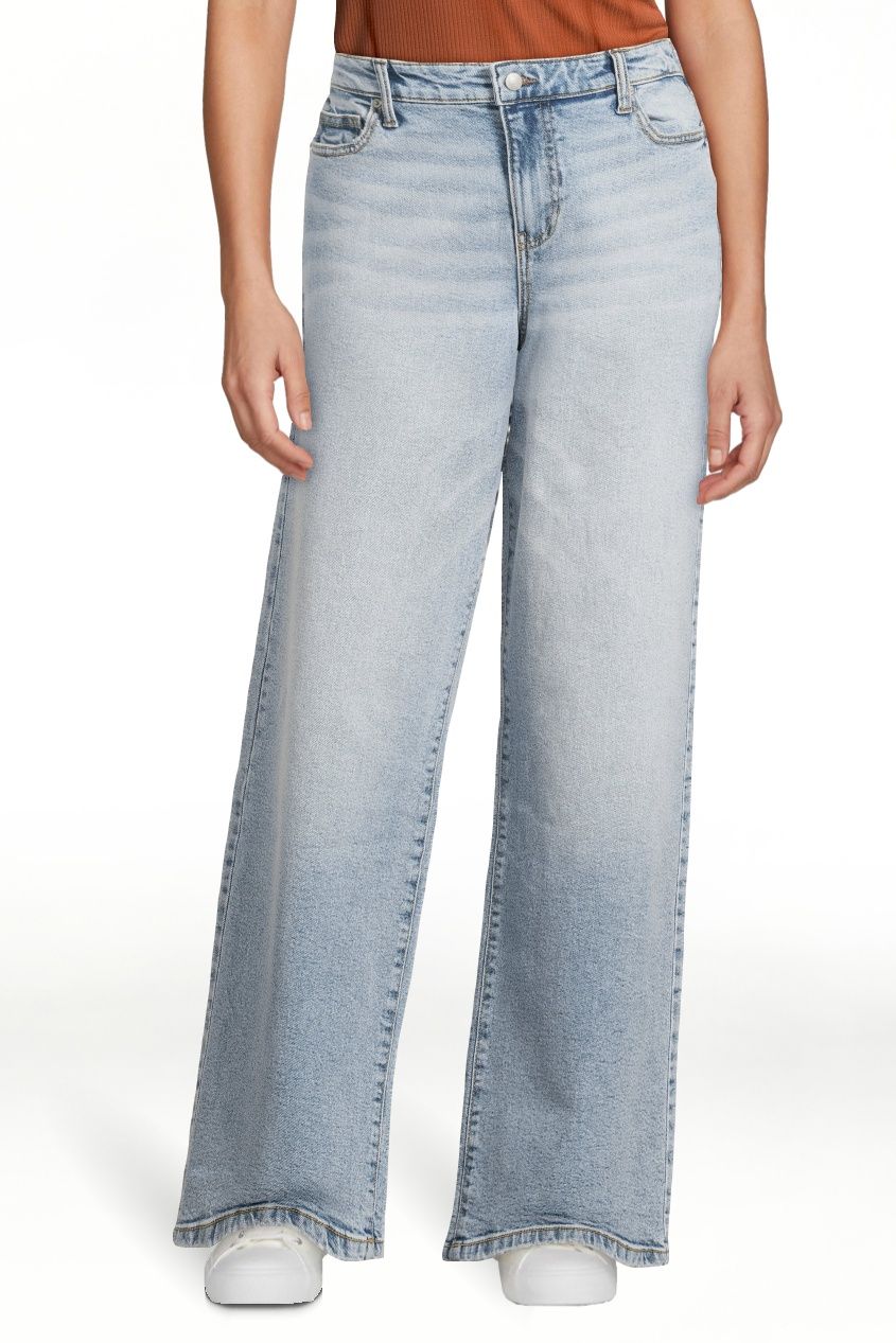 No Boundaries High Rise Baggy Wide Leg Jeans, 32" Inseam, Women's | Walmart (US)