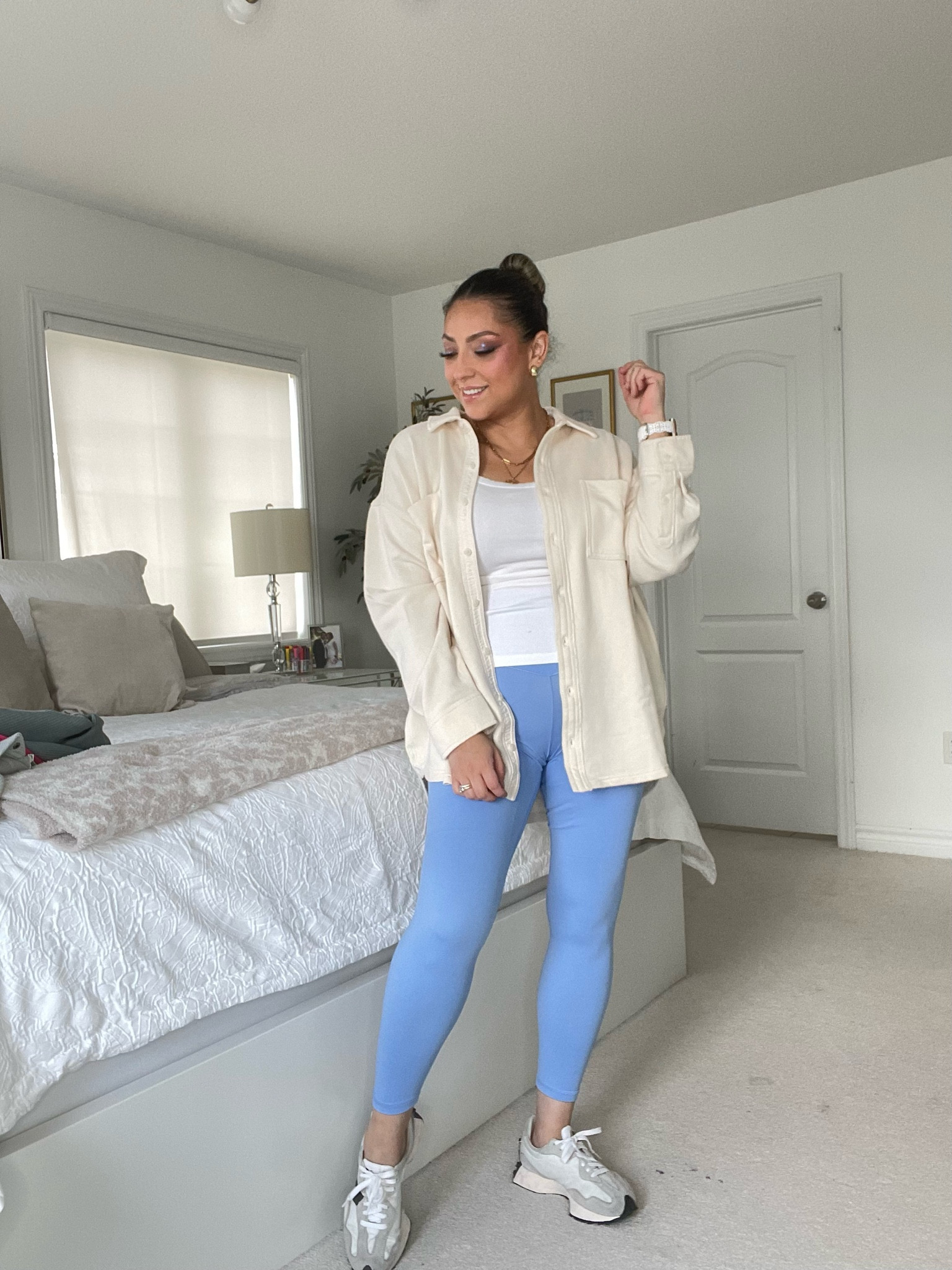 Fall is almost here and these are some of my top picks from Aerie for the Fall #LTKSale 🫶 

These pieces are great for building up your capsule wardrobes with some basics you can wear everyday no matter what you have planned! 

Comfy and casual, perfect for running errands and school drop offs💕











Fall basics, fall must haves, capsule wardrobe, LTK Sale, Fall sale, top sale picks, travel outfit, sneakers, comfy leggings, offline leggings, how to style leggings, how to style slouchy socks, Barbie core, pink sweater jacket, shacket, comfy outfit, fall outfit inspo, pre Fall fashion, pre fall outfit inspi, midsize fashion, affordable fashion, Karla Kazemi.

#LTKSale #LTKmidsize #LTKfindsunder100