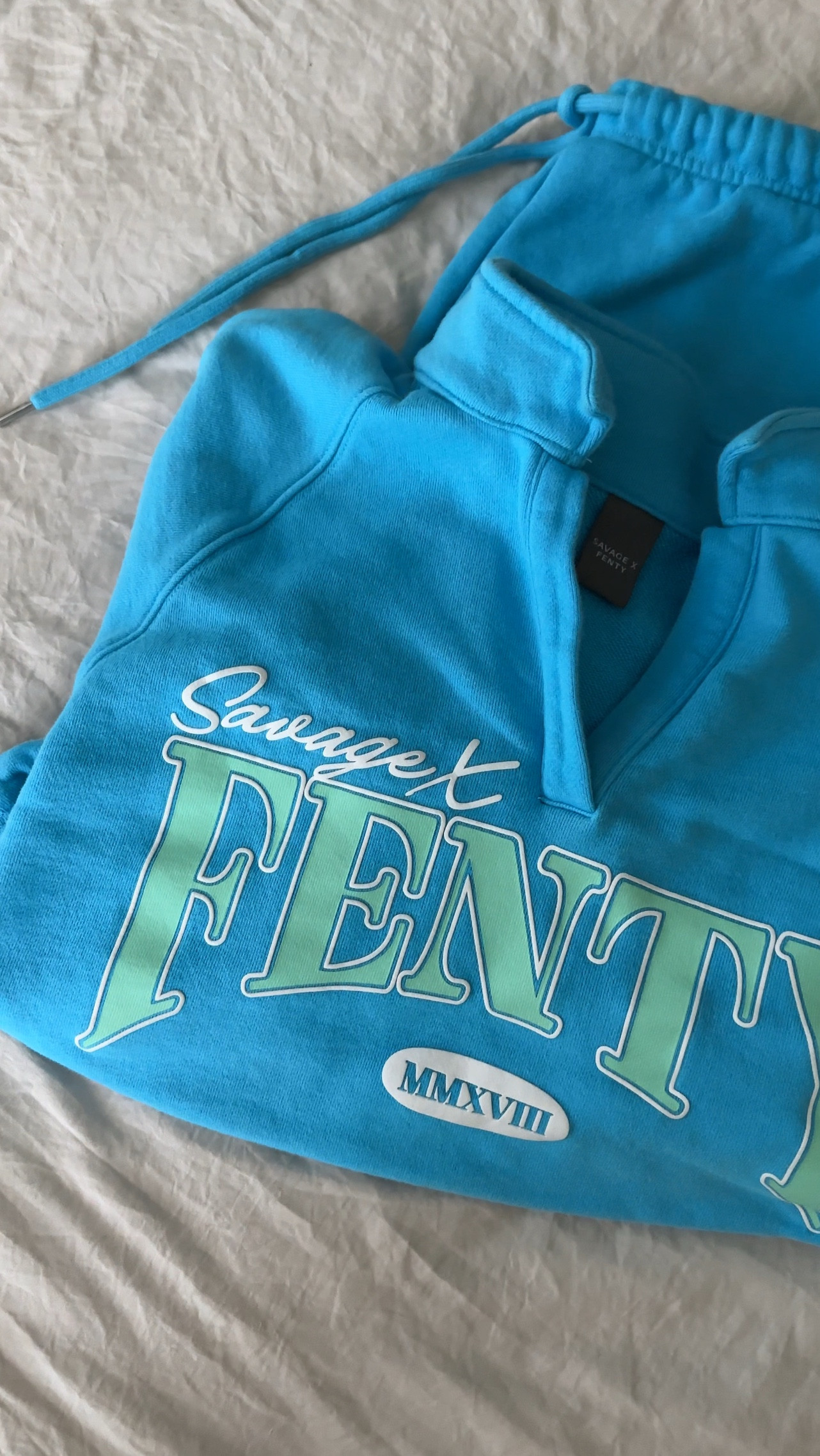 Spending the morning with me in my @savagexfenty 2 piece! 

This 2-piece lounge set is perfect for those relaxed summer mornings when comfort is everything!

I’m Kan and I’m a Lifestyle/Beauty Influencer and a Nurse Practitioner. I share beauty + lifestyle + nursing insights. Follow me for more @noteasilybrokan_ 

🔑: spend the morning with me, morning vlogs, vlog, morning routine, loungewear, loungewear set, Savage X Fenty

#️⃣:  #SavageXAmbassador #FeelsLikeSummer #SummerDaze #SavageXFenty #SavageXFentyAmbassador #Loungewear #LoungewearSets #SpendTheMorningWithMe #MorningVlogs #MorningRoutine #Vlog

#LTKStyleTip #LTKSeasonal #LTKActive