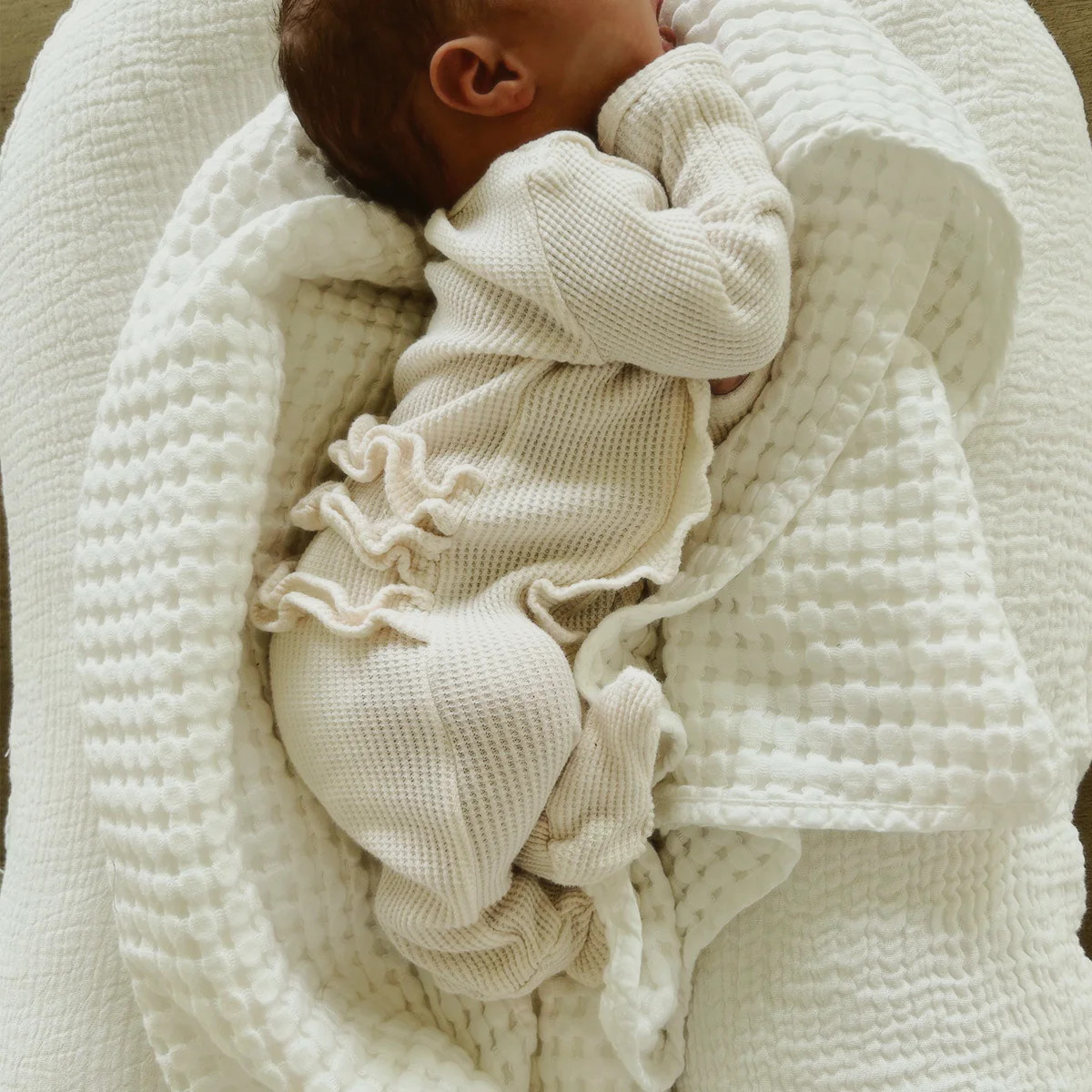 Organic Waffle 2-Way Zip Ruffle Footie, Snow | SpearmintLOVE