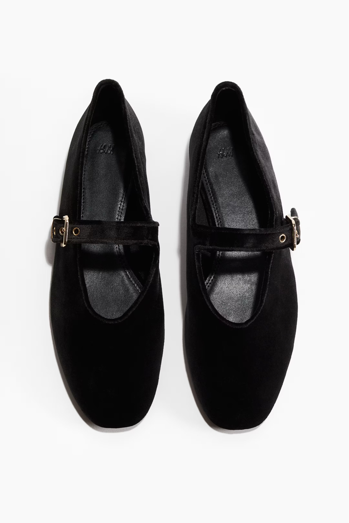 The most comfortable Mary Jane ballet pumps. They look more expensive than they are! 

#LTKuk #LTKautumn #LTKeurope