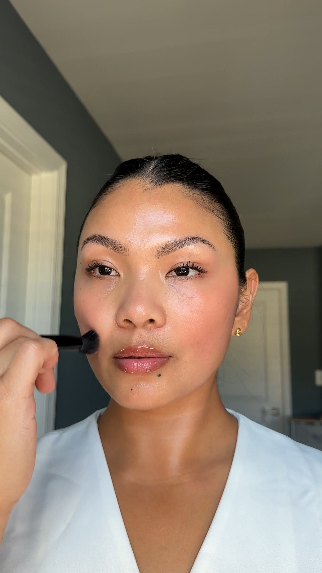 Makeup to feel fresh