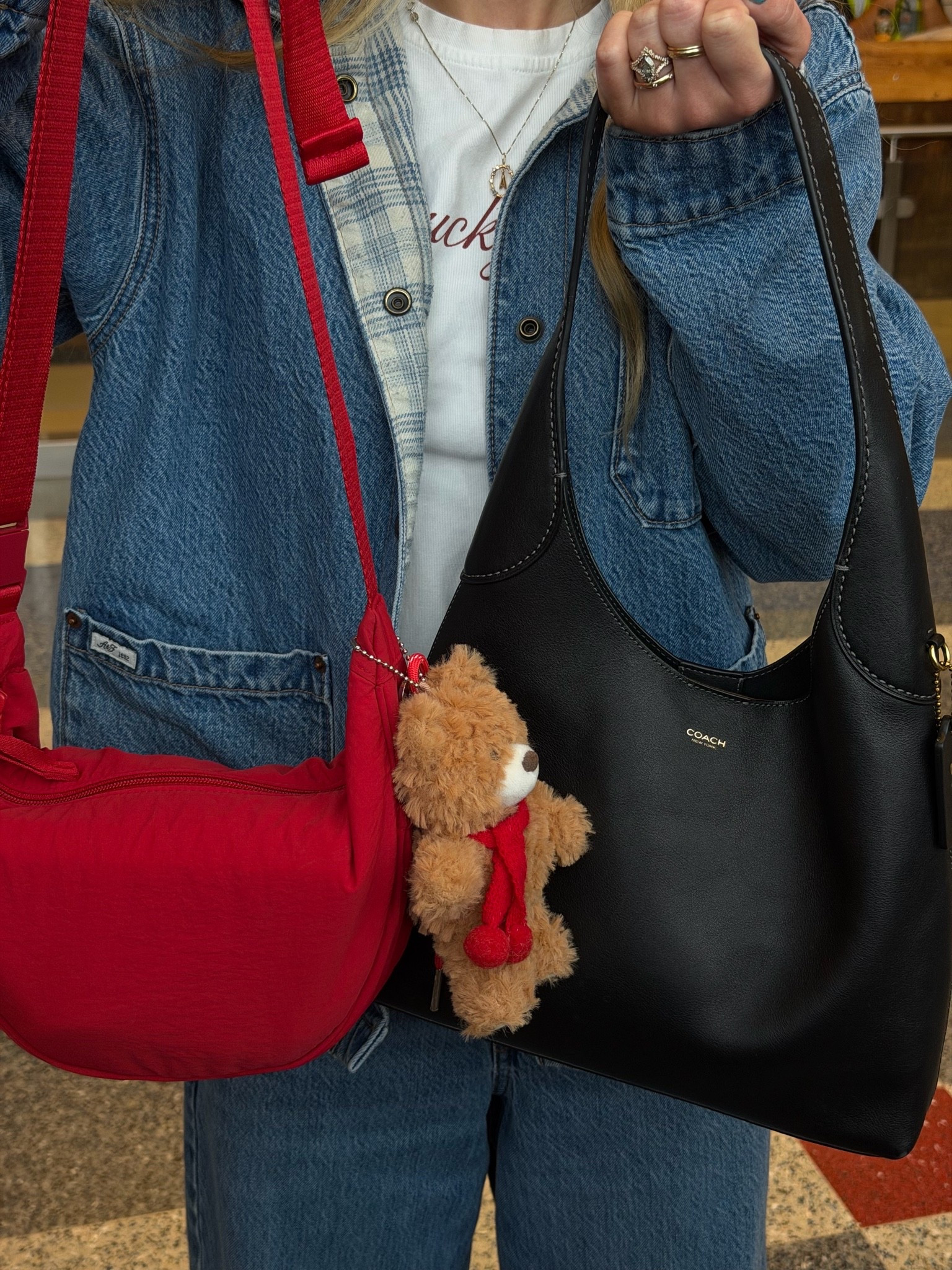 Two girls, two purses

#LTKdayinmylife #LTKootd #LTKgrwm