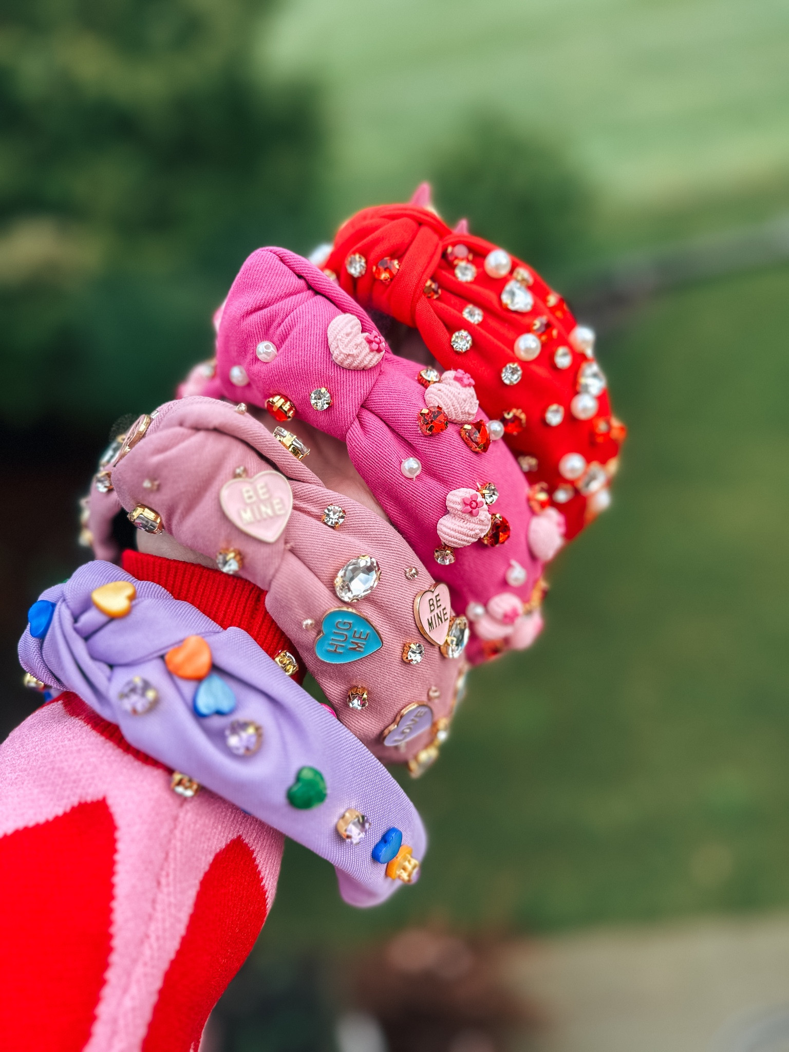 Valentine’s Day headbands from Amazon! 

#LTKstyletip #LTKSeasonal #LTKfindsunder50