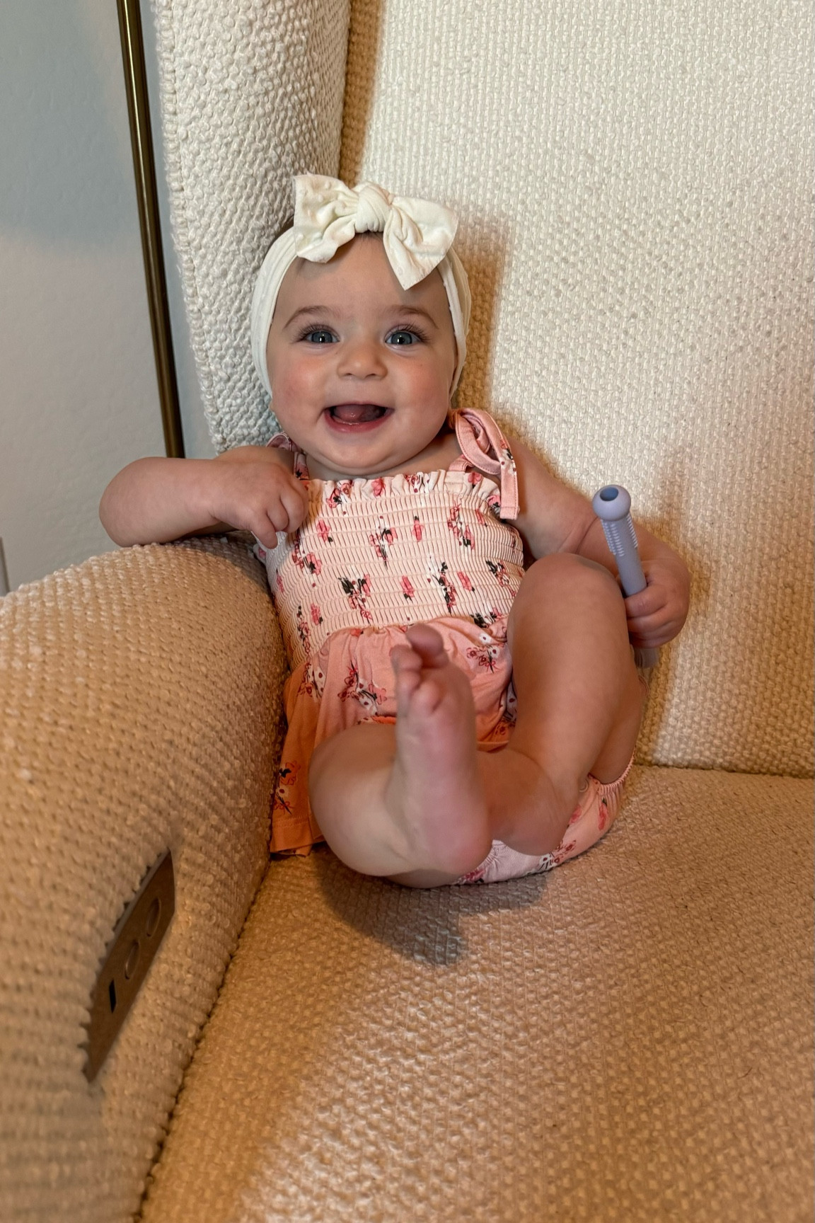 Cutest onesie baby dress ever!!! Runs true to size. Sleeves tie. Code ALWAYSMELISS is 10% off jammers

#LTKBaby #LTKStyleTip #LTKFindsUnder50