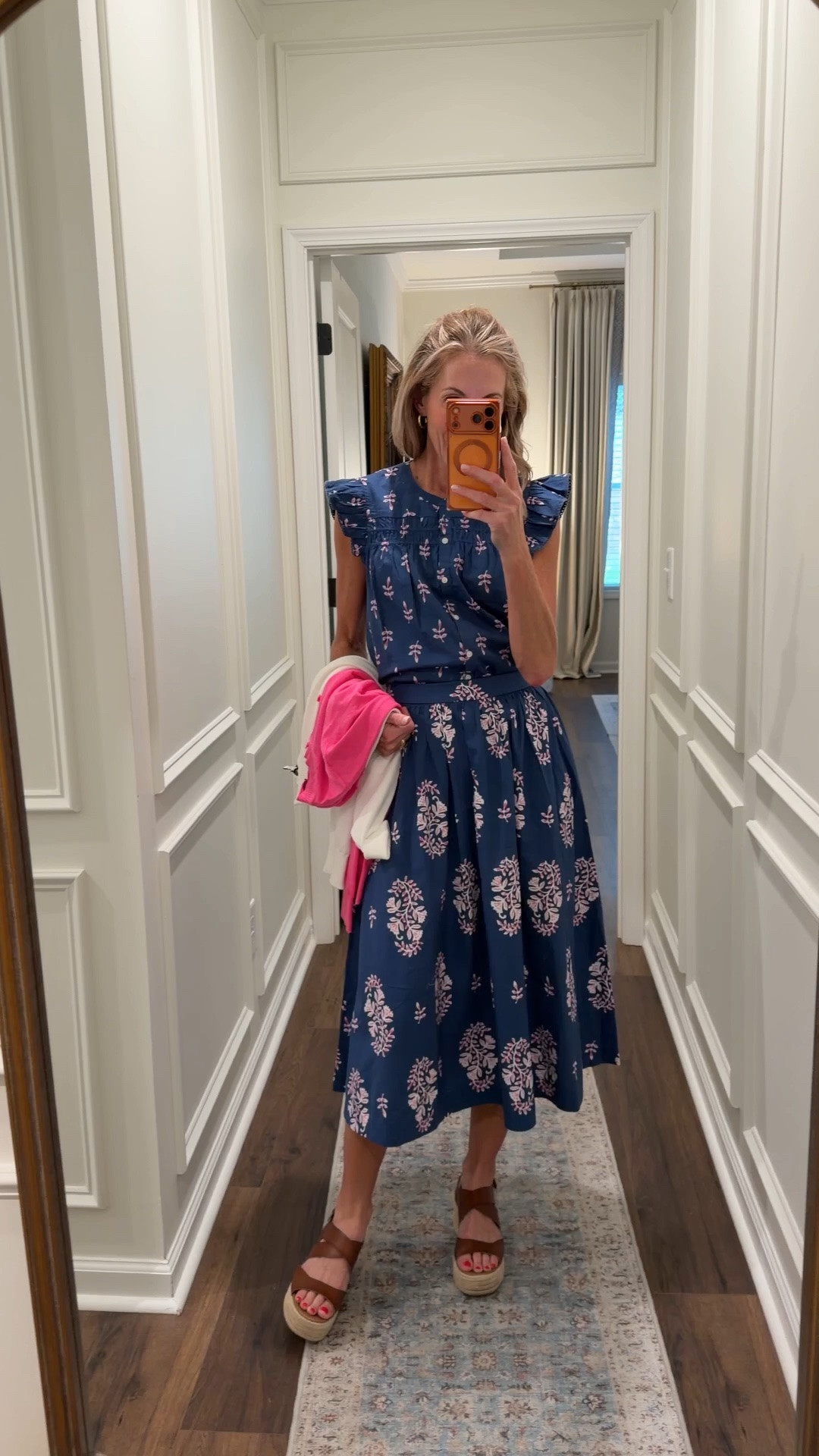 I mixed J.Crew Factory and Walmart to create one workwear capsule… and I bet you can’t tell which pieces came from where. That’s my favorite kind of style—classic, timeless, and budget-friendly.

These pieces mix and match into so many teacher and work outfits, making busy mornings so much easier. Even better? Teachers get an extra discount at J.Crew Factory, so it’s the perfect time to add a few elevated basics to your wardrobe.

Comment WORK and I’ll send you all the links!

5’5” | Wearing XS in tops and cardigans, size 0 in bottoms.


teacher outfits, teacher style, teacher wardrobe, teacher capsule wardrobe, workwear capsule, business casual outfits, classroom style, affordable fashion, Walmart fashion, J.Crew Factory style, mix and match outfits, back to school outfits, fall teacher outfits, workwear inspiration, capsule closet, classic style, preppy fashion, office outfits, school outfits, comfortable workwear, elevated basics, affordable work outfits, teacher fashion over 40, timeless style, everyday outfits, budget-friendly fashion, classroom chic, teacher wardrobe essentials, casual work outfits, women’s workwear