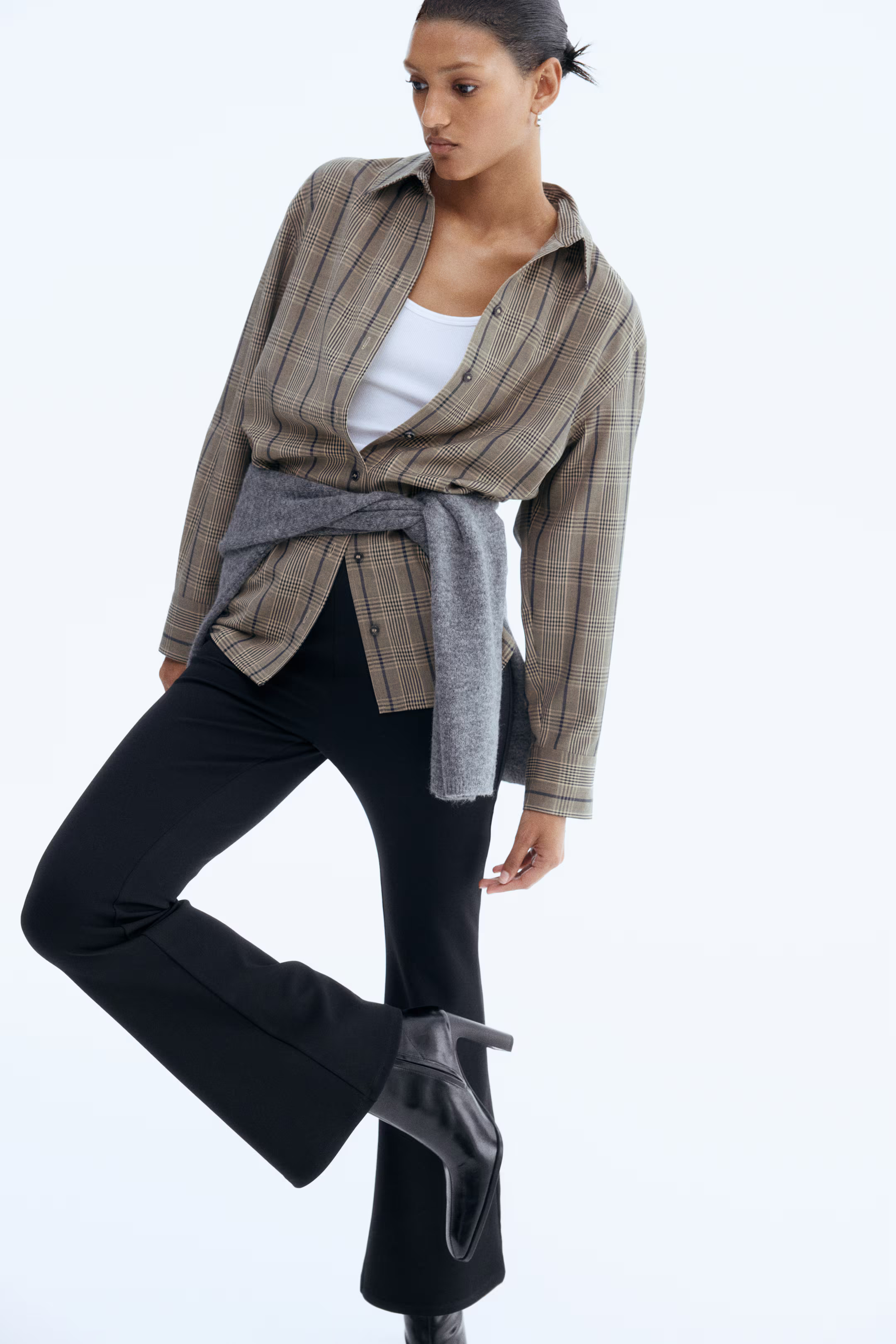 Flared leggings | H&M (UK, MY, IN, SG, PH, TW, HK)