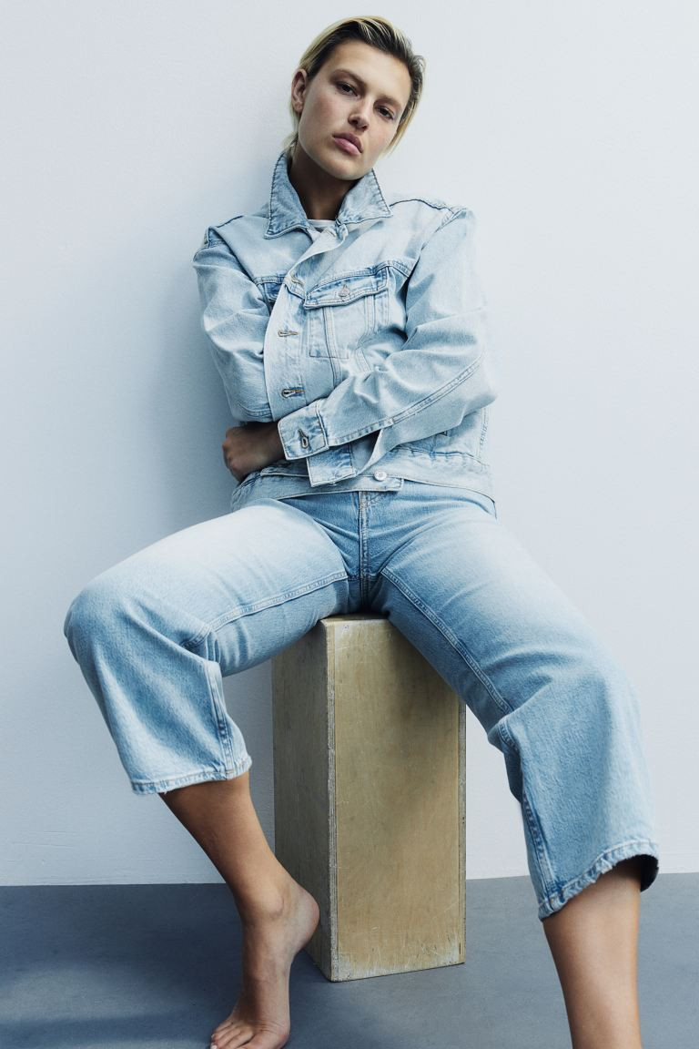 Curvy Fit Wide High Cropped Jeans | H&M (US + CA)