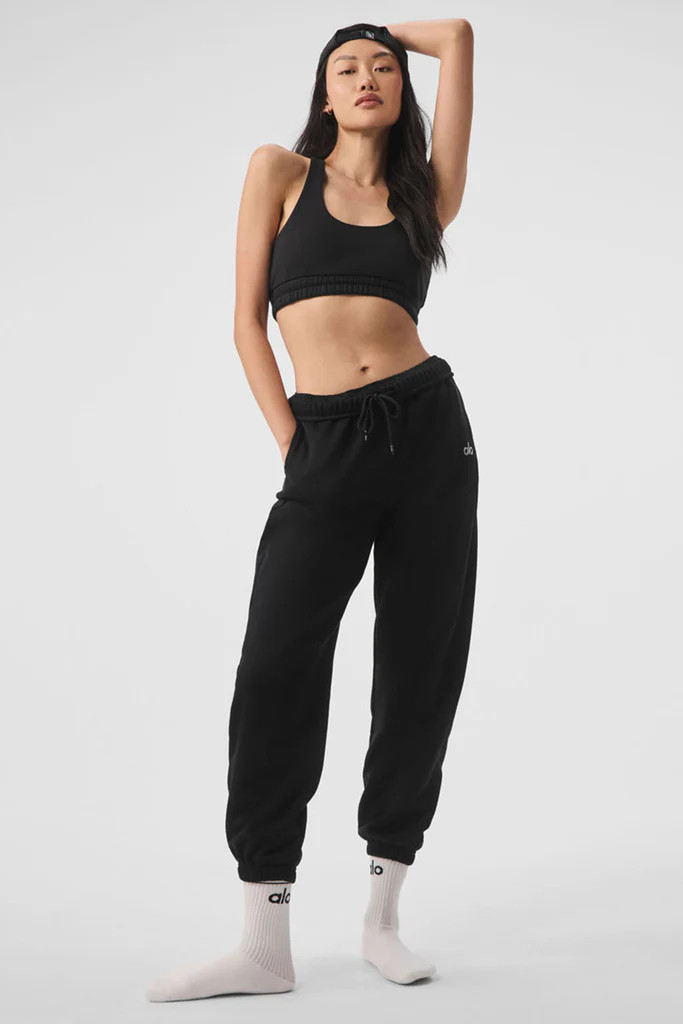 Accolade Sweatpant - Black | Alo Yoga (US)