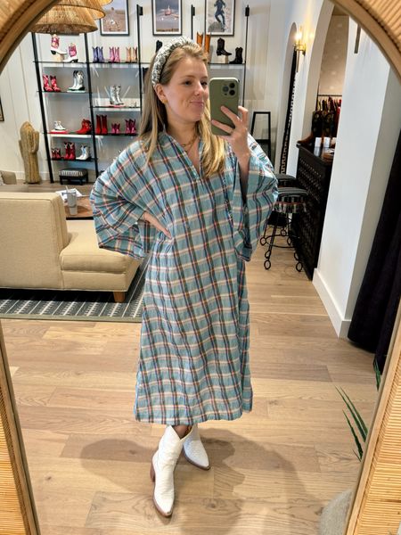 Love this easy breezing caftan by La Vie! Use code MARYCLAIRE-20 to get 20% off!