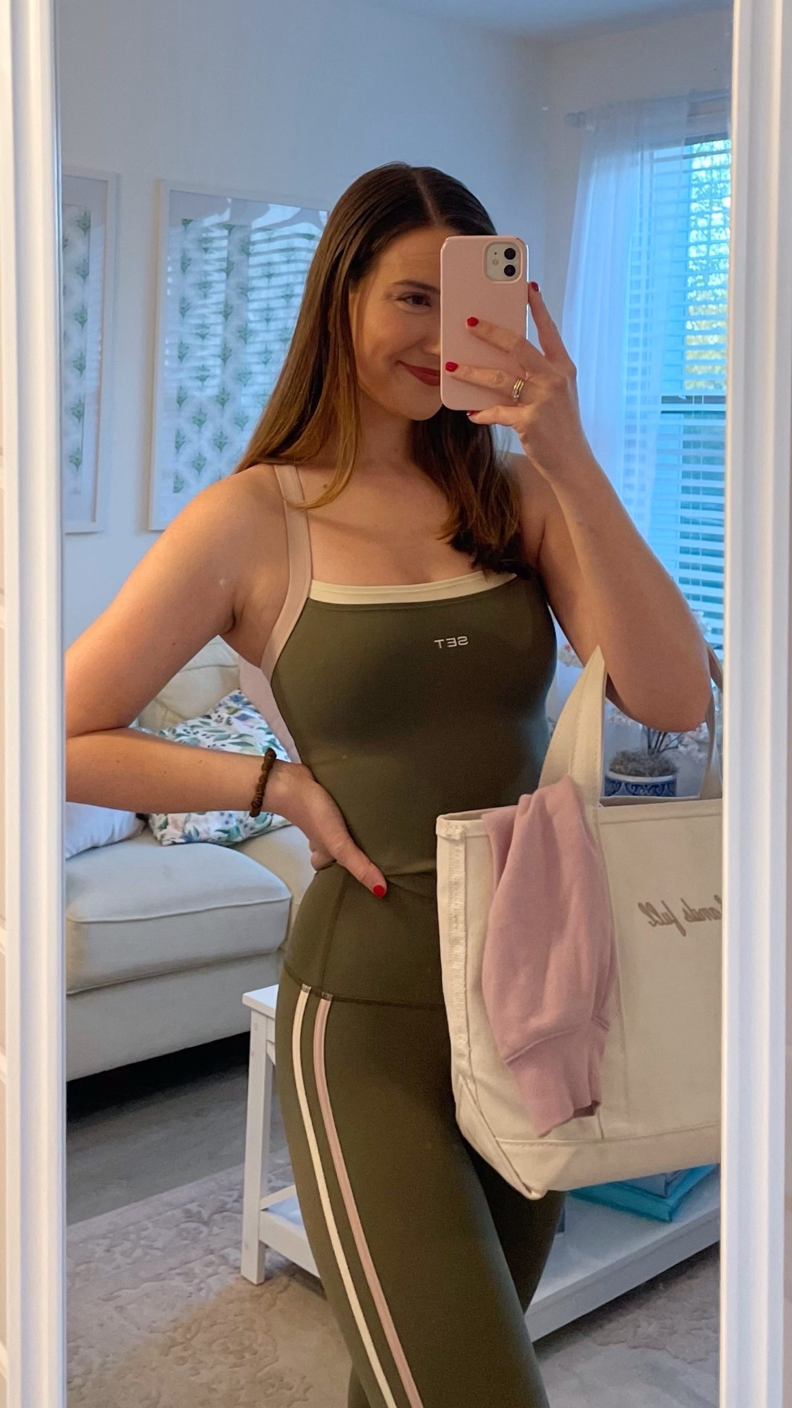 Set Active No Service in Sedona 🌵🏜️ Wearing a size Small in both, I typically wear a Small in Set but could have done an XS in this fabric!

#LTKActive #LTKU #LTKfitnessgoals