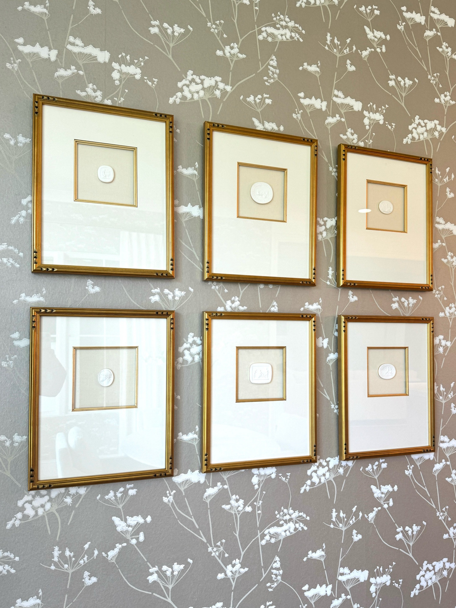 Home
Wall art
Gold wall art
Ballard Design


#LTKOver40 #LTKHome #LTKU