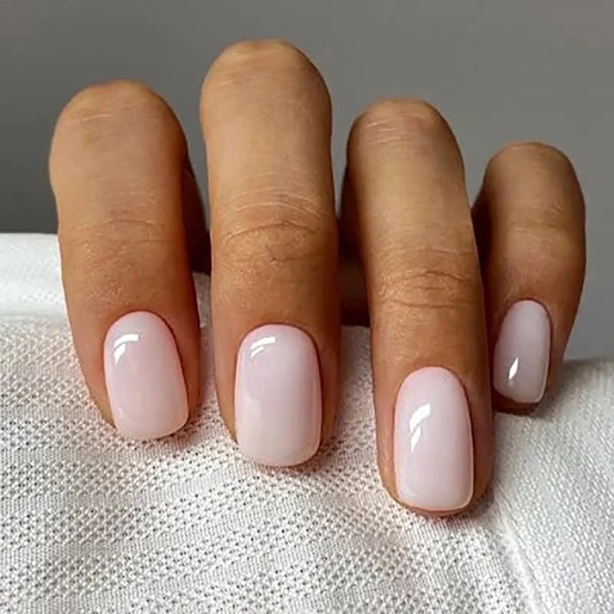 CurvLife Soft Blush Mirror Press-On Nails - 30PCS Oval, Non-Toxic & Reusable, Minimalist Shine | Walmart (US)