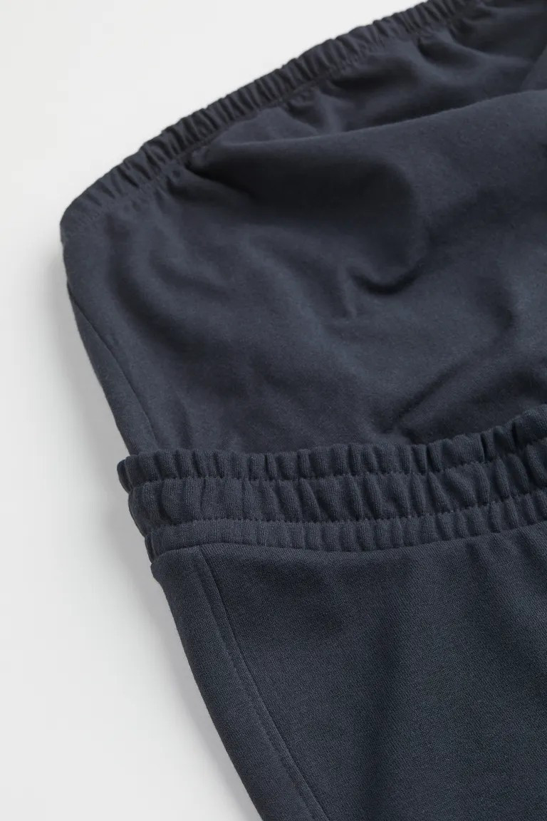 MAMA Joggers | H&M (UK, MY, IN, SG, PH, TW, HK)