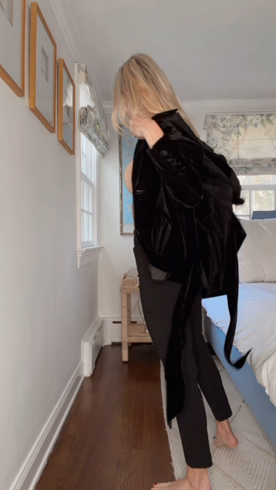 Holiday outfit 

#LTKHoliday