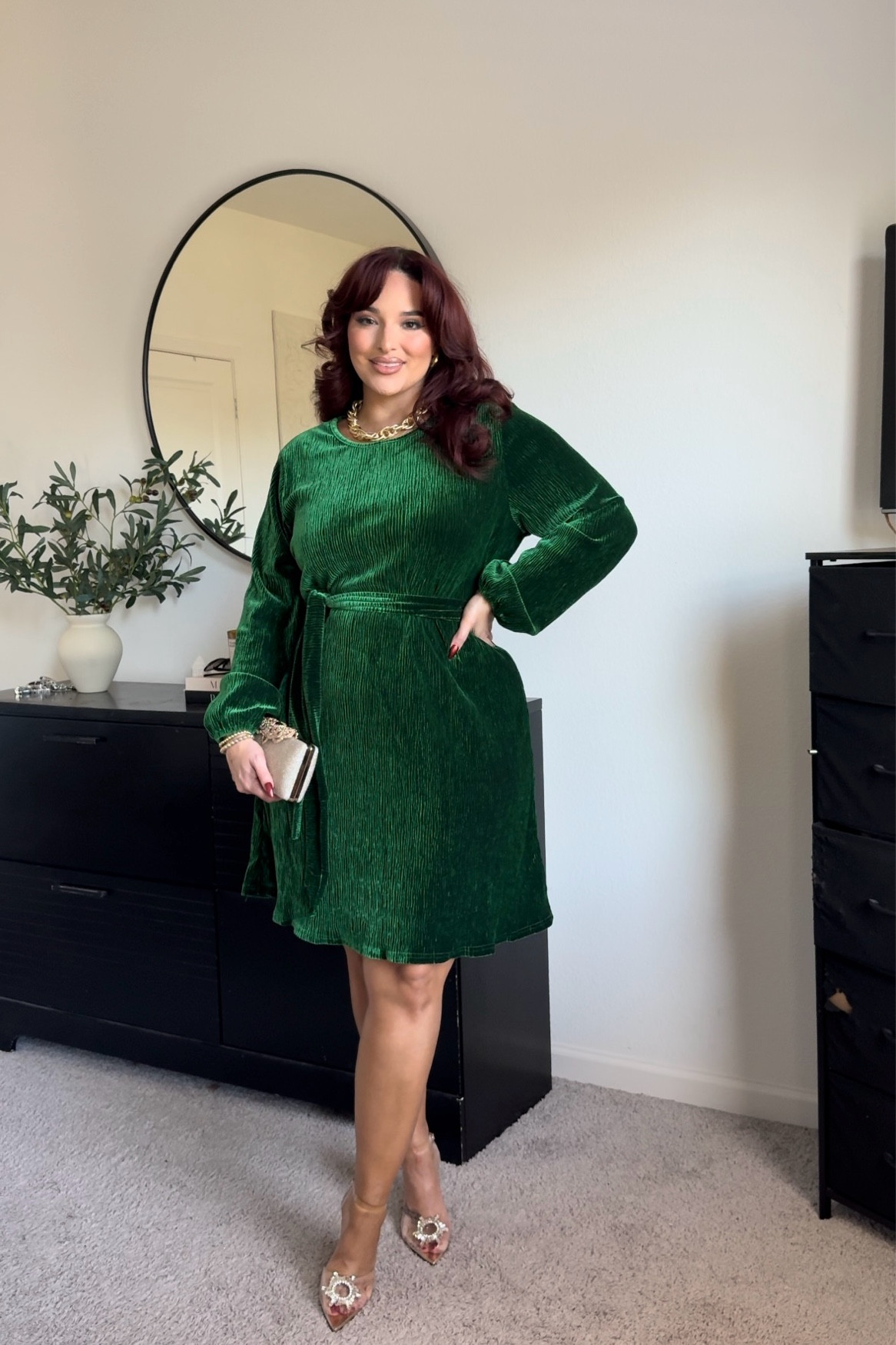 Dress: XL Doesn’t have the best reviews but I will say that this color was good quality the velvet was thick and not see through. I probably could have sized down to a L so if your in between sizes size down 

#LTKHoliday