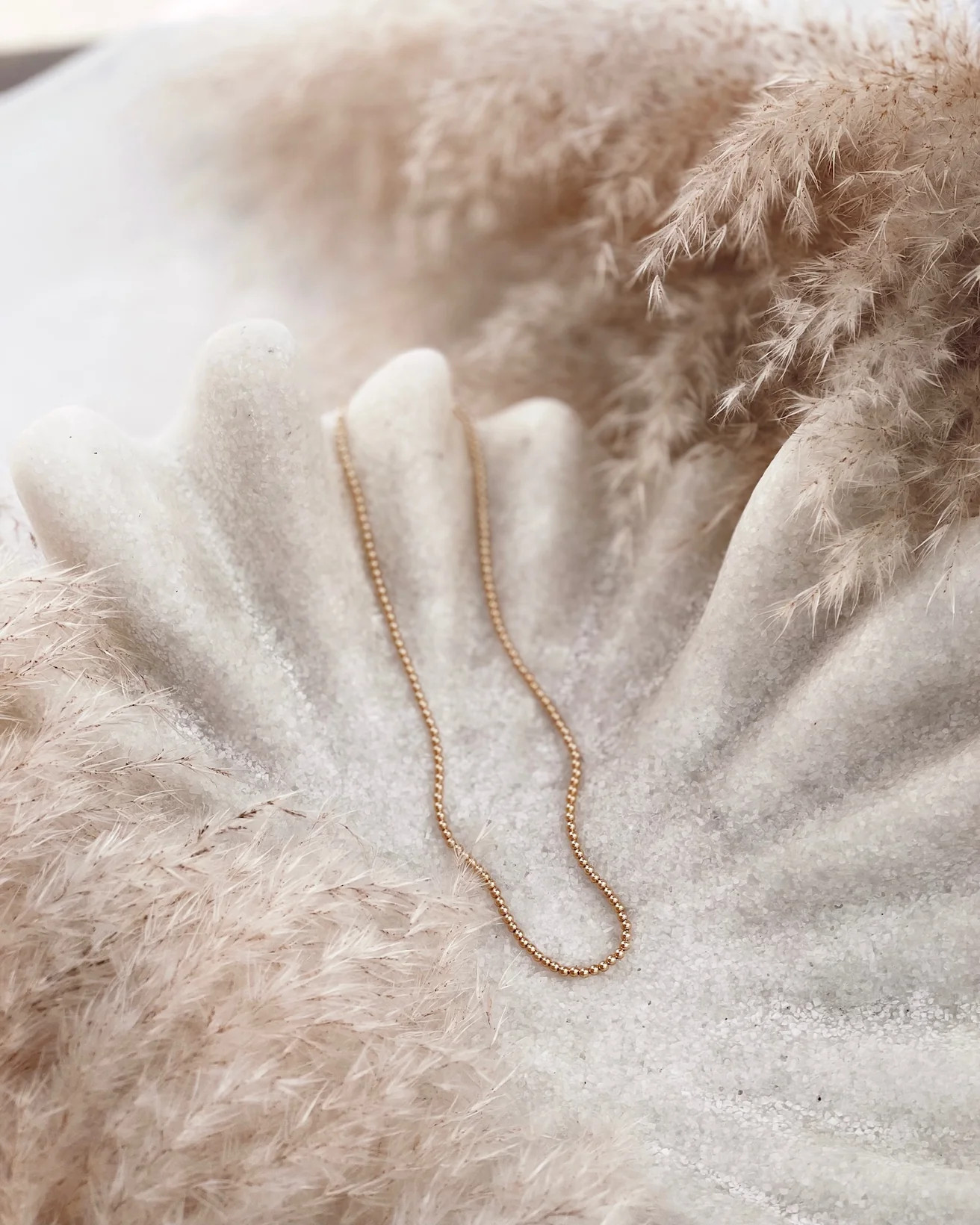 THE BEADED NECKLACE - GOLD | Stylin by Aylin