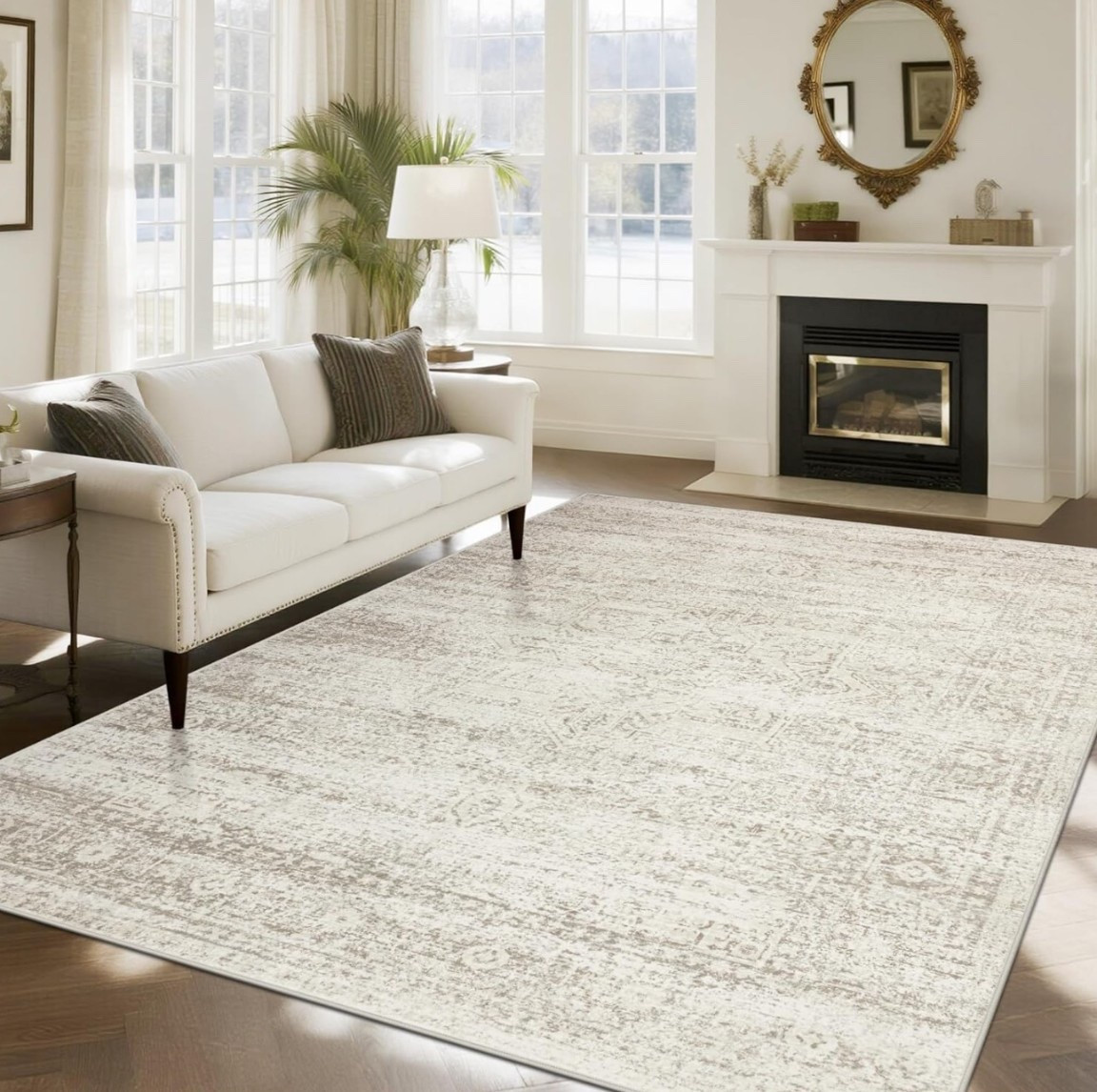 Just ordered this rug for the dining room. Several styles available 


Dining room 
Living room 
Bedroom


#LTKHome #LTKSaleAlert