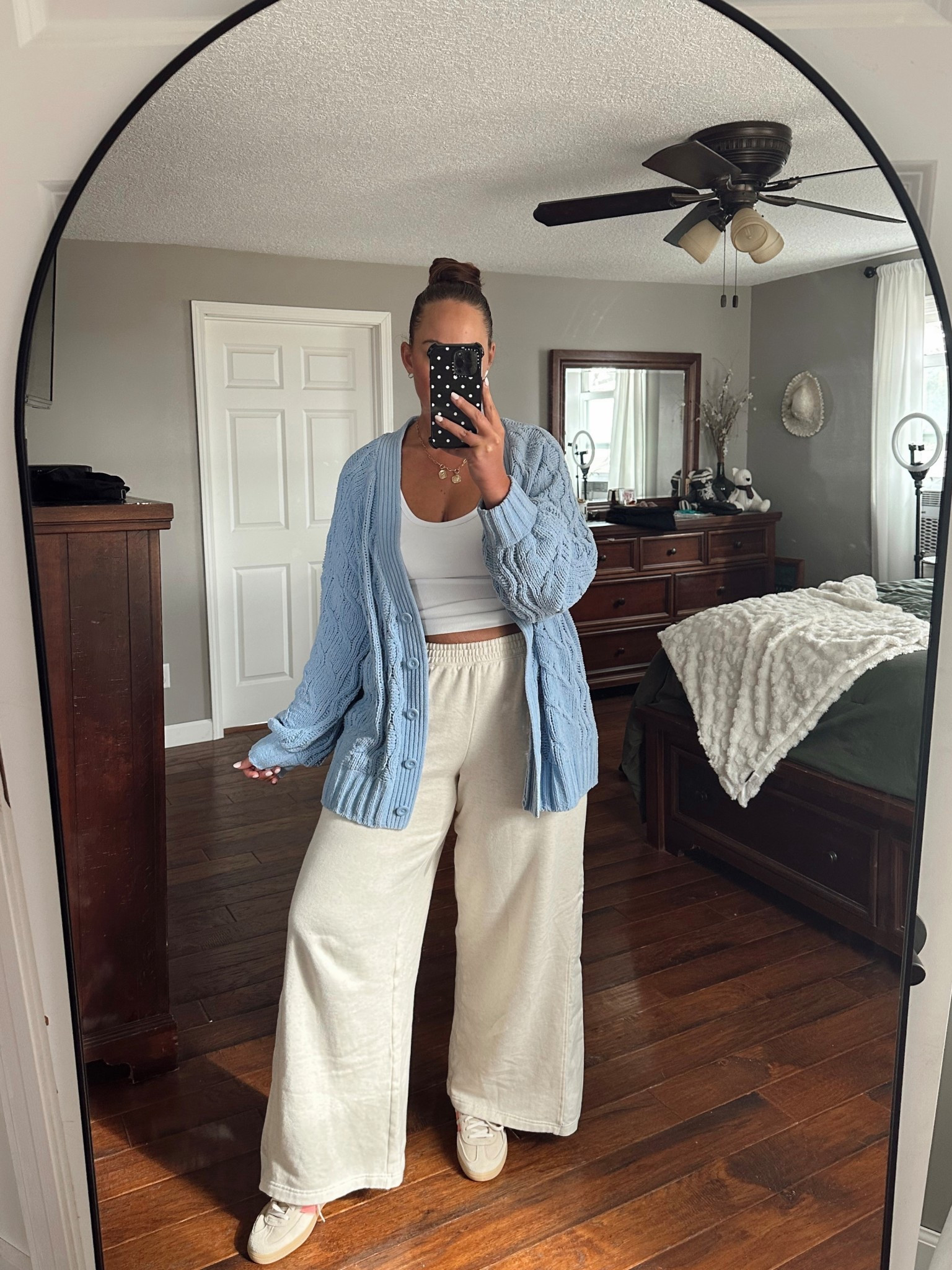 Aerie outfit - everything is on major sale plus use code SHOPMY20 for an extra 20% off now - 2/25


Aerie new arrivals
Aerie try on
Aerie tall girl approved pants
Aerie haul
Aerie spring finds
Aerie real 

#LTKTall #LTKSaleAlert #LTKMidsize