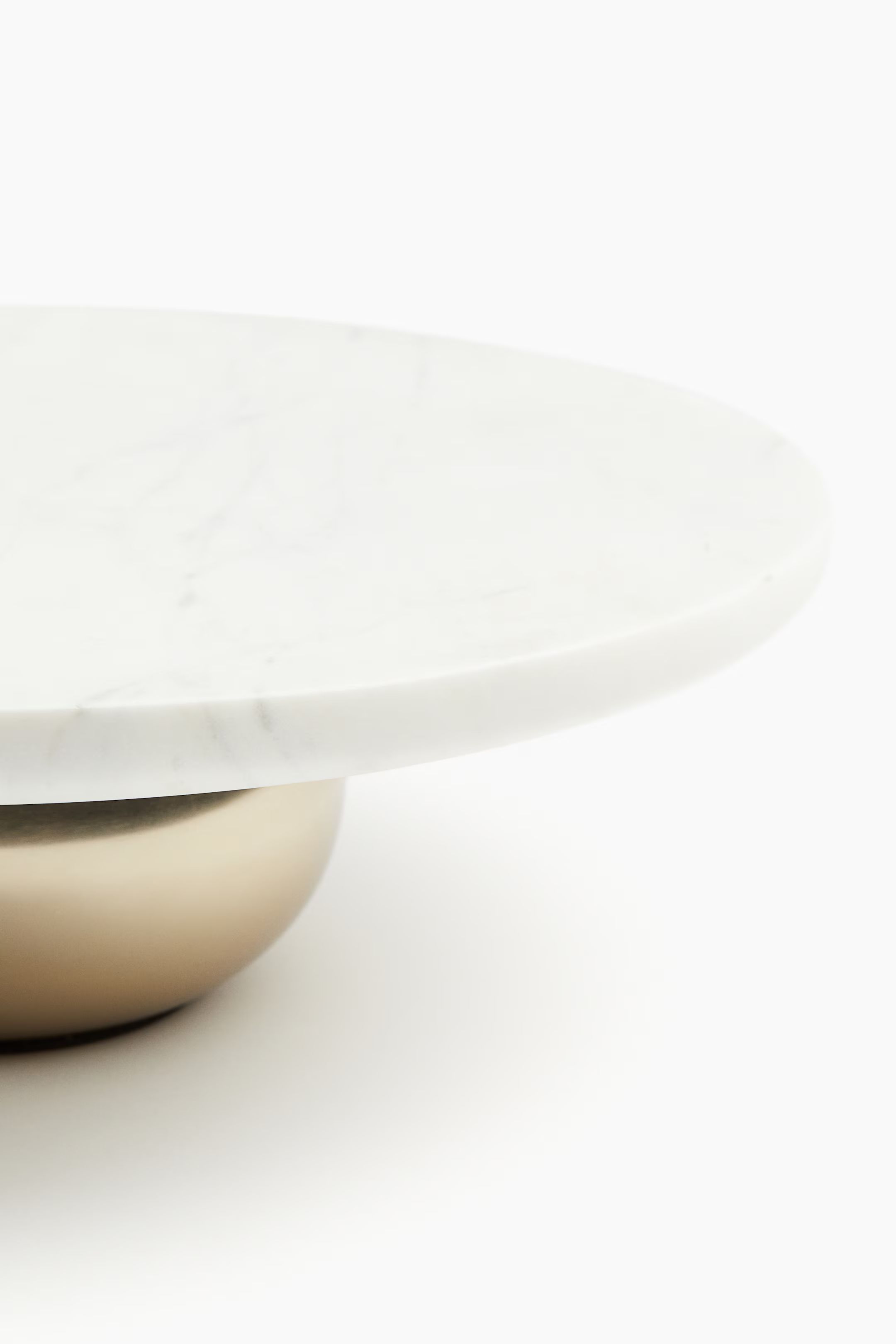 Marble Cake Stand | H&M (US + CA)