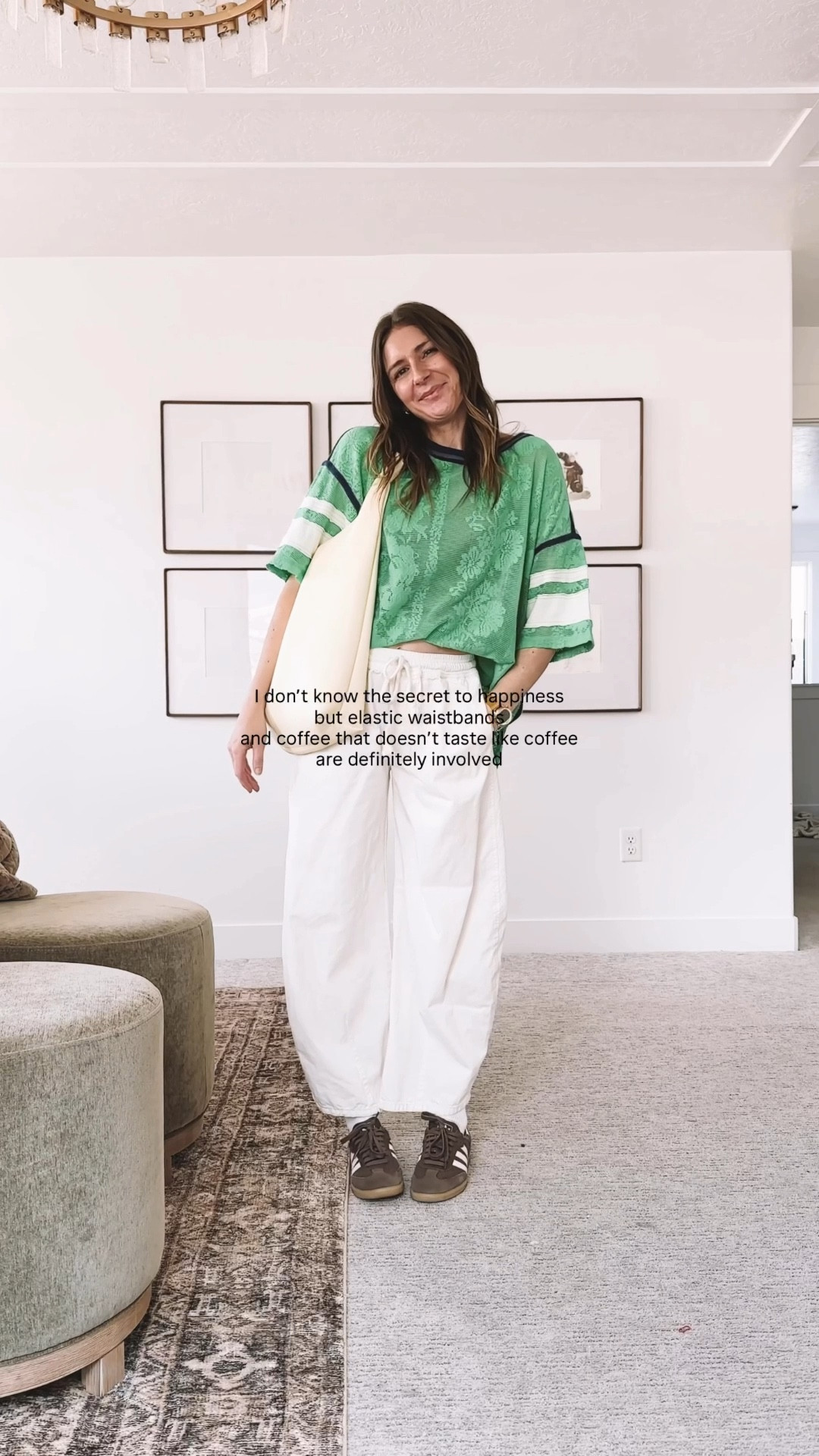 Elastic waistband outfit because comfort always wins.

Top: XS (runs super oversized), pants: XS (elastic waistband and come in lots of colors)

#LTKootd #LTKgrwm #LTKmomlife