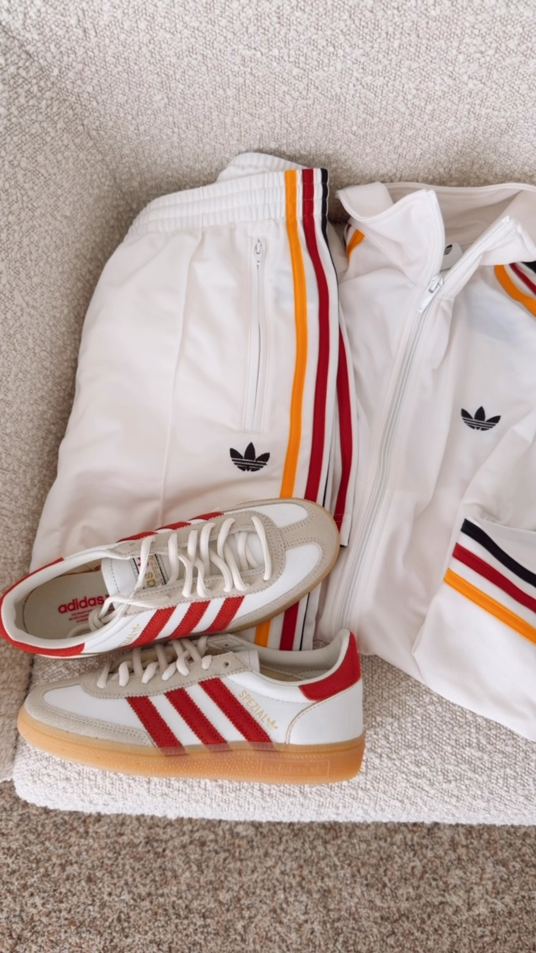 
Planning a huge month with my friends watching the World Cup - and there’s nothing like a crisp jersey from @adidas to get the energy up, especially when it’s paired with the full matching tracksuit. The fit is elite, the stripes are classic, and the comfort level is easily a 10/10. @adidas #adidaspartner #createdwithadidas