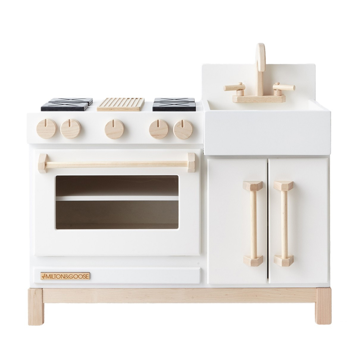 Milton & Goose Milton and Goose Essential Play Kitchen (Color: White) | The Tot