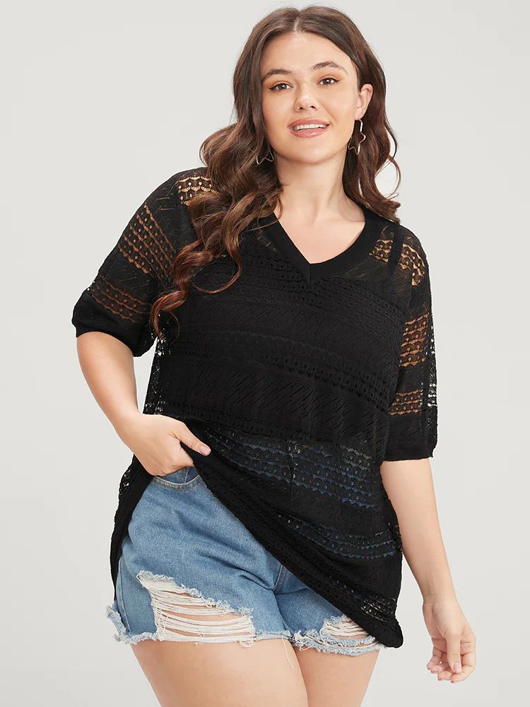 Solid V Neck Cut Out Knit Top | Bloomchic