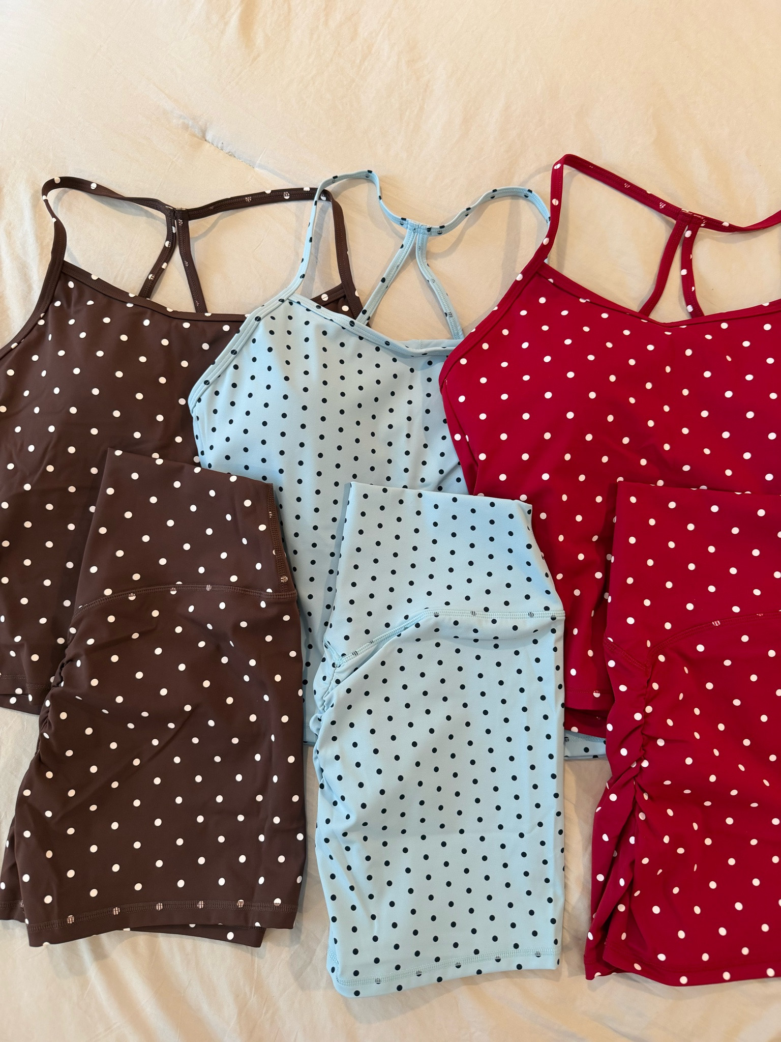 Amazon polka dot activewear sets! 

i reach for these sets the most! Comfortable, stretchy, flattering and affordable!

In a size medium!

Amazon activewear sets
Pilates sets 
Polka dot activewear 
Activewear shorts set

#LTKActive #LTKfitnessgoals #LTKootd
