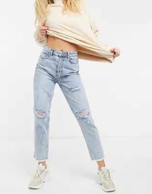 New Look acid wash ripped mom jeans in light blue | ASOS (Global)