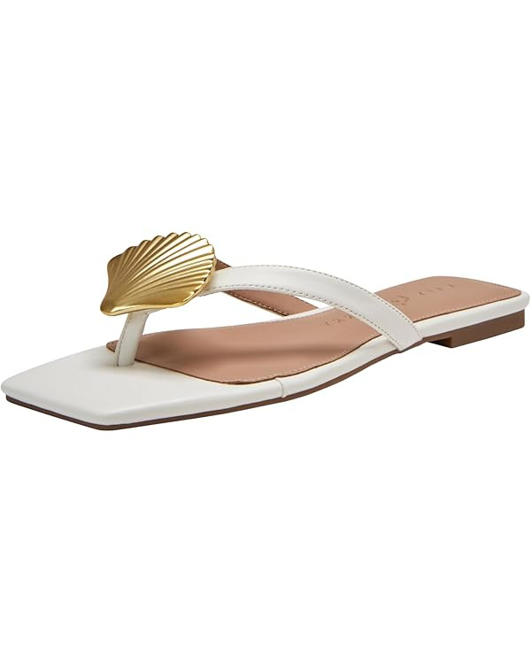 Katy Perry Women's Camie Shell Flat Sandal | Amazon (US)