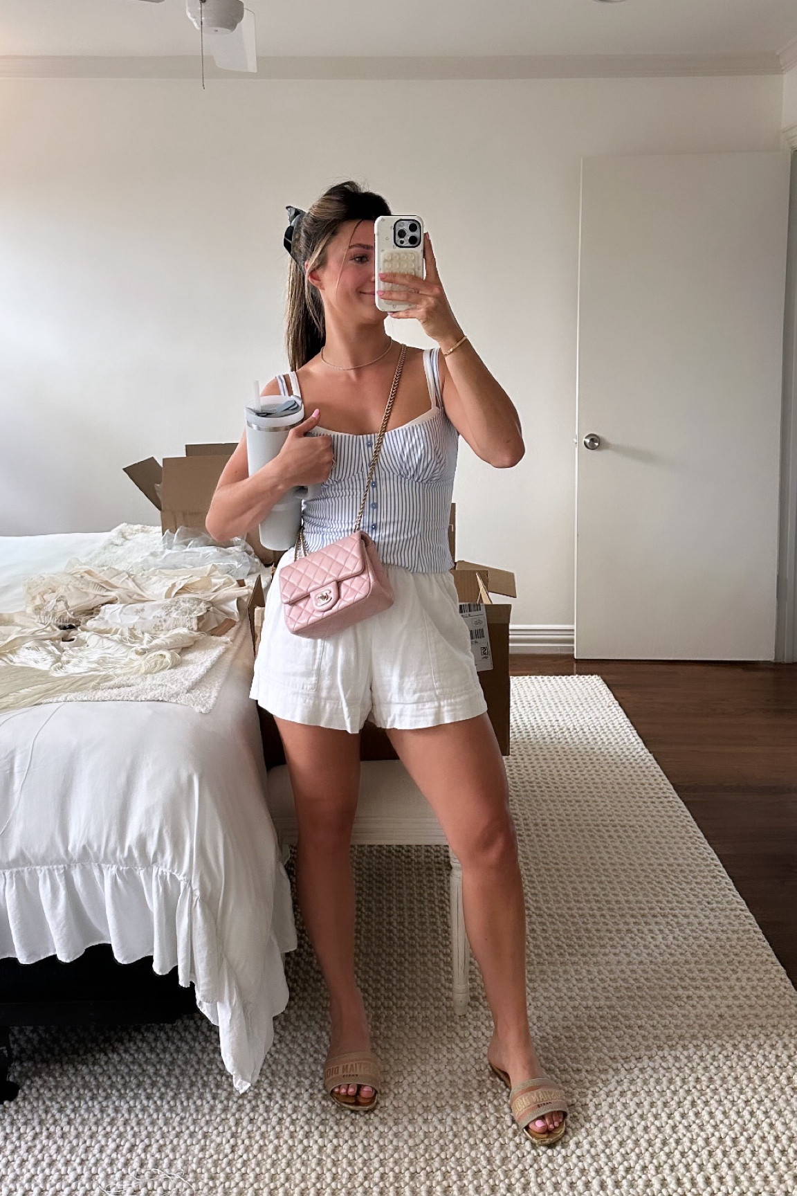 Top size 2
Shorts size xs
