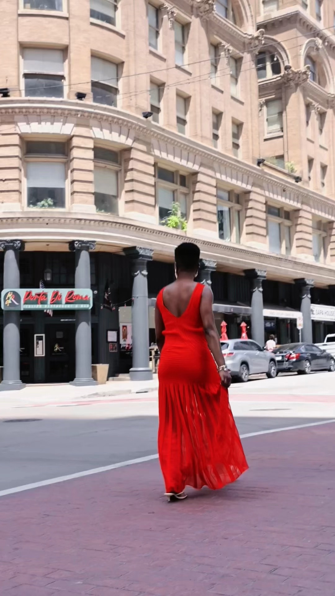 Effortless, feminine, and guaranteed to make a statement @RonnyKobo  ❤️ Where will you wear this dress?

#SummerStyle #RonnyKobo #FashionInspo #SummerOutfit #dallasfashionblogger