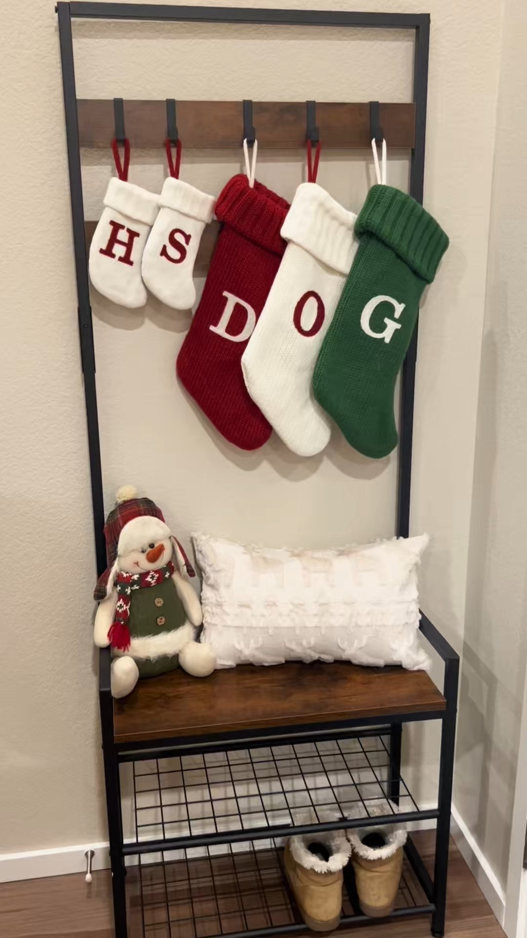 Cozy Traditional Christmas Entryway ⛄️

We love our hall tree because it’s great for shoe and coat storage, or in my case, hanging the stockings and adding some decor. ❤️💚  #christmasdecor #christmas #entryway #entrywaydecor #storage #organization #homedecor

#LTKFindsUnder50 #LTKHoliday #LTKHome
