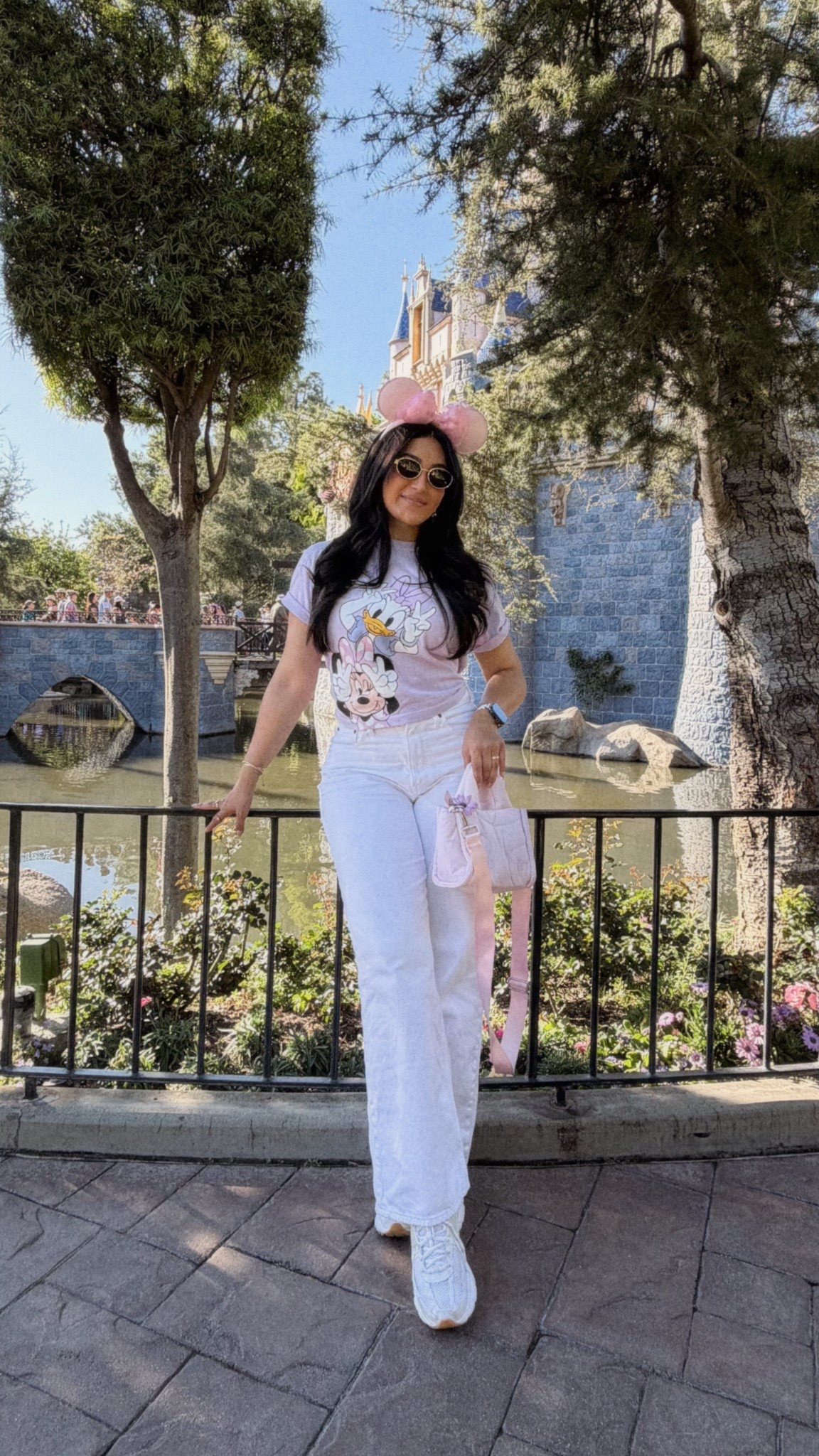 Disney outfit 

#LTKTravel #LTKmomlife #LTKSpringSale