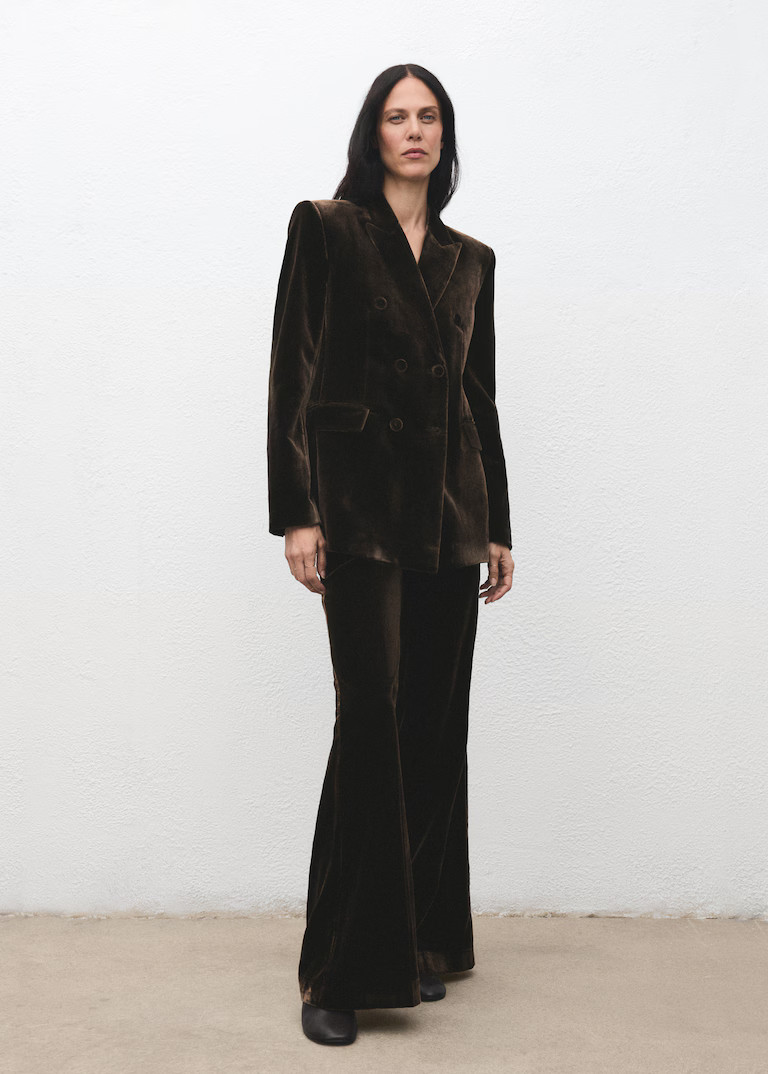 Double-breasted velvet suit jacket | Mango (US/MX/AU)