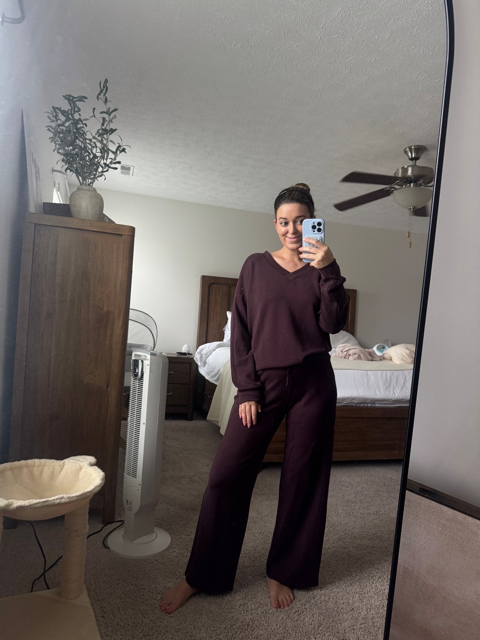This fabric is everything to me! So luxuriously soft and feels very high quality. I sized up one for postpartum! 

#LTKStyleTip #LTKFindsUnder50