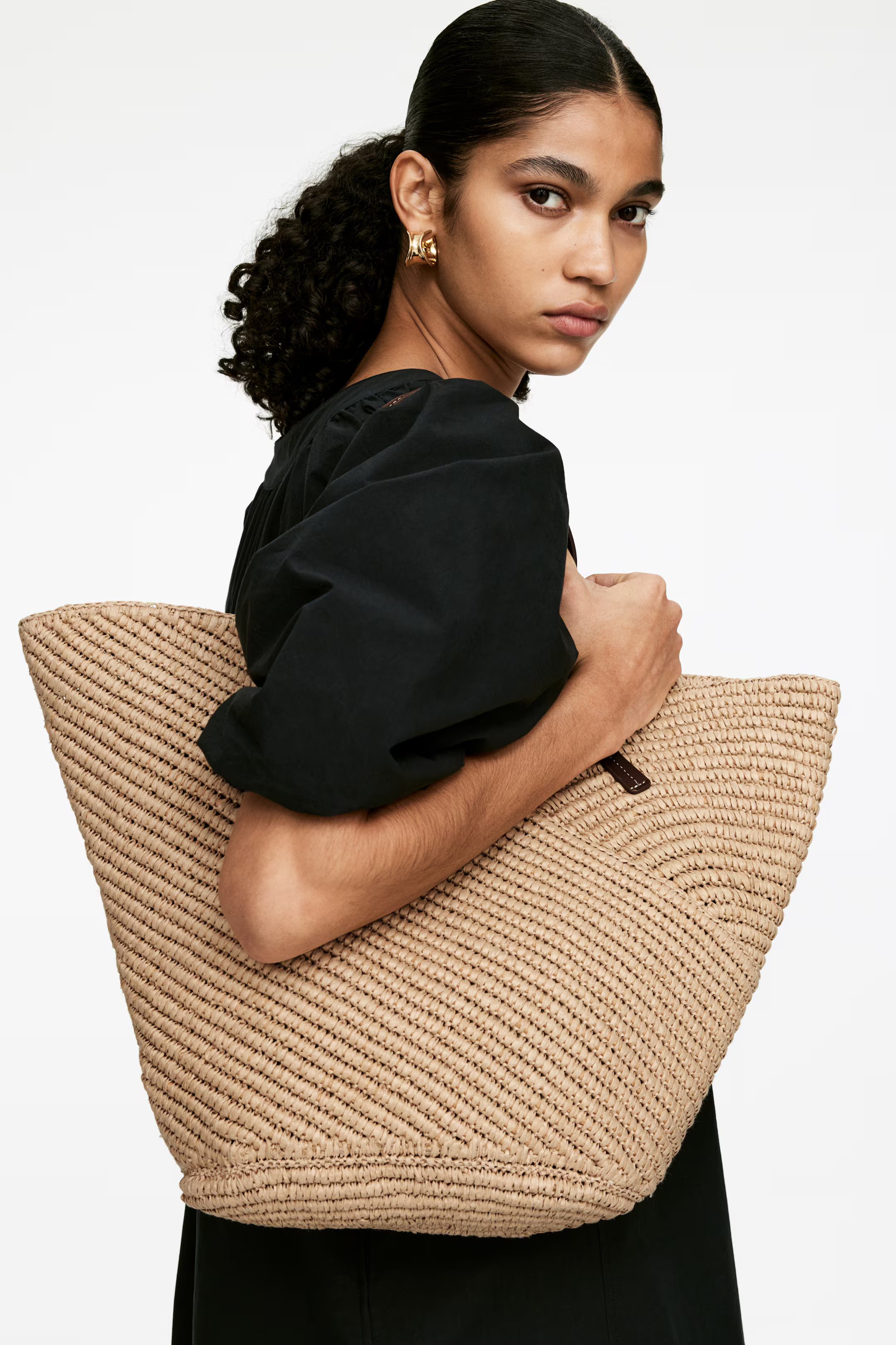 Panier en paille avec détails en cuir | H&M (DE, AT, CH, NL, FI)