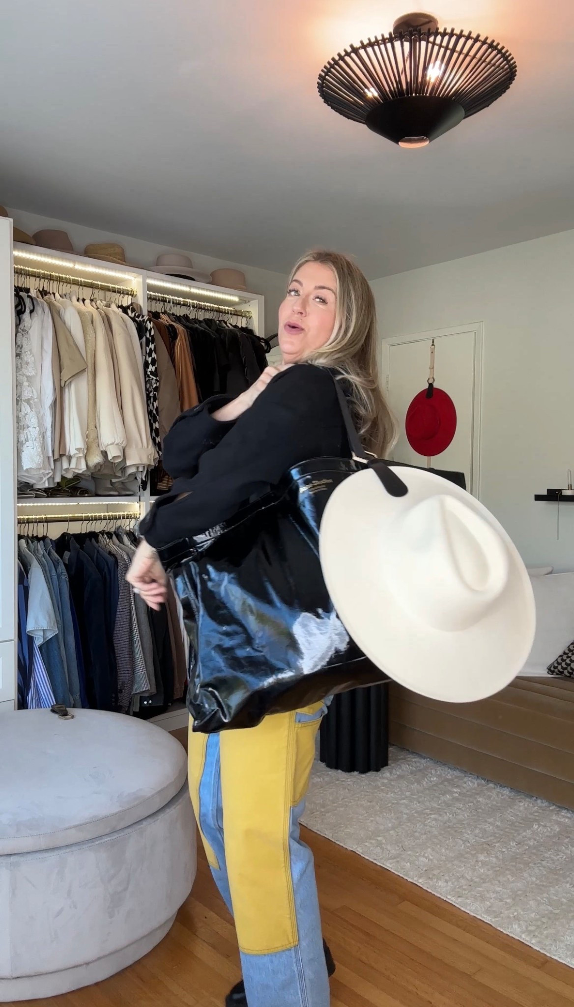 The perfect holiday travel outfit 

#LTKHoliday #LTKdayinmylife #LTKTravel