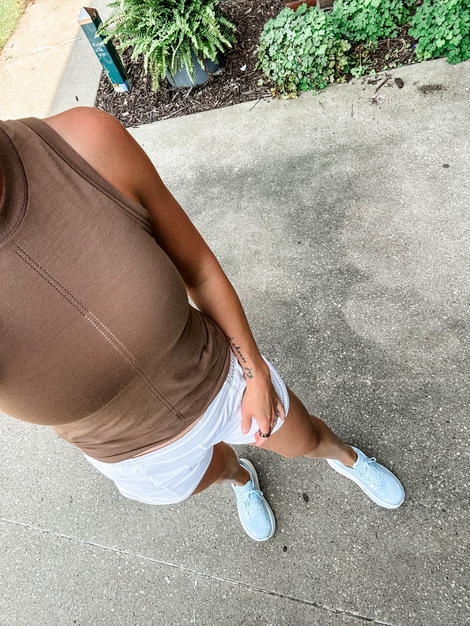 Outfit for running errands all day. The lead up to school starting is no joke 🫠

#LTKSeasonal #LTKStyleTip #LTKActive