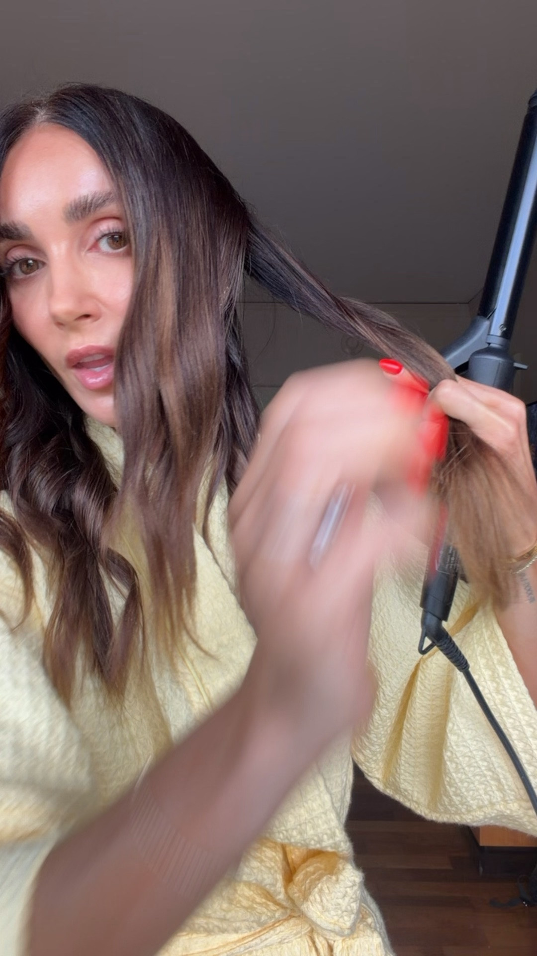 My favorite curling iron is 30% off available in all sizes. I’m using 1 inch barrel size , it has longer barrel, which is great for medium to long hair the curls last way longer. ￼ #ulta #ultabeauty #ad
@ULTA Beauty

#LTKgrwm #LTKSaleAlert #LTKBeauty