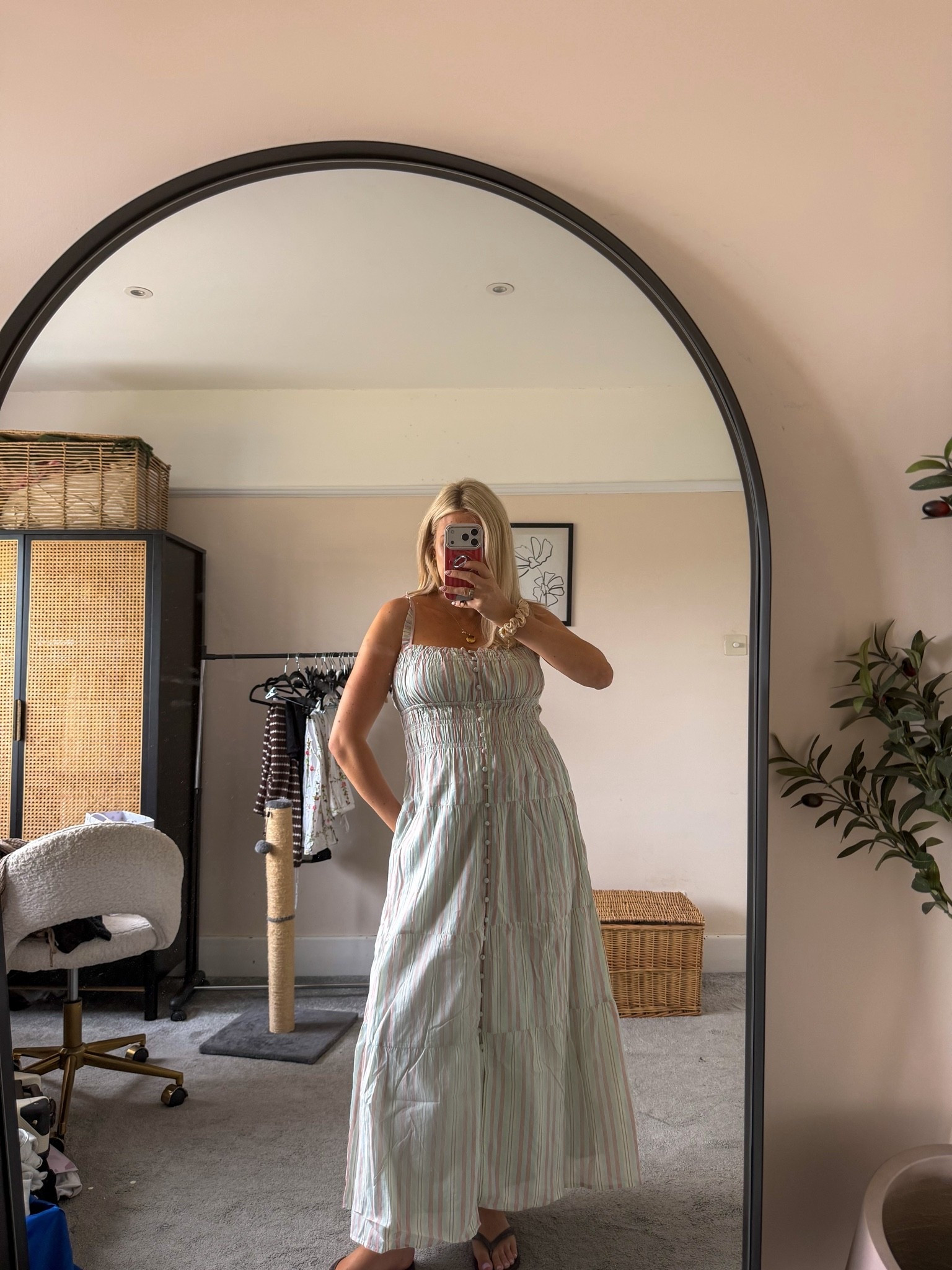 Perfect dress for postpartum! £25 saving with code AFXLTK xxx