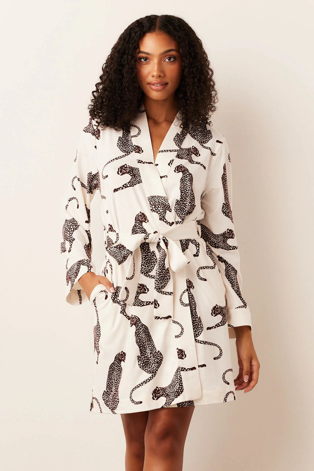 Meadow Classic Short Robe | Vinyasa | MASONgrey