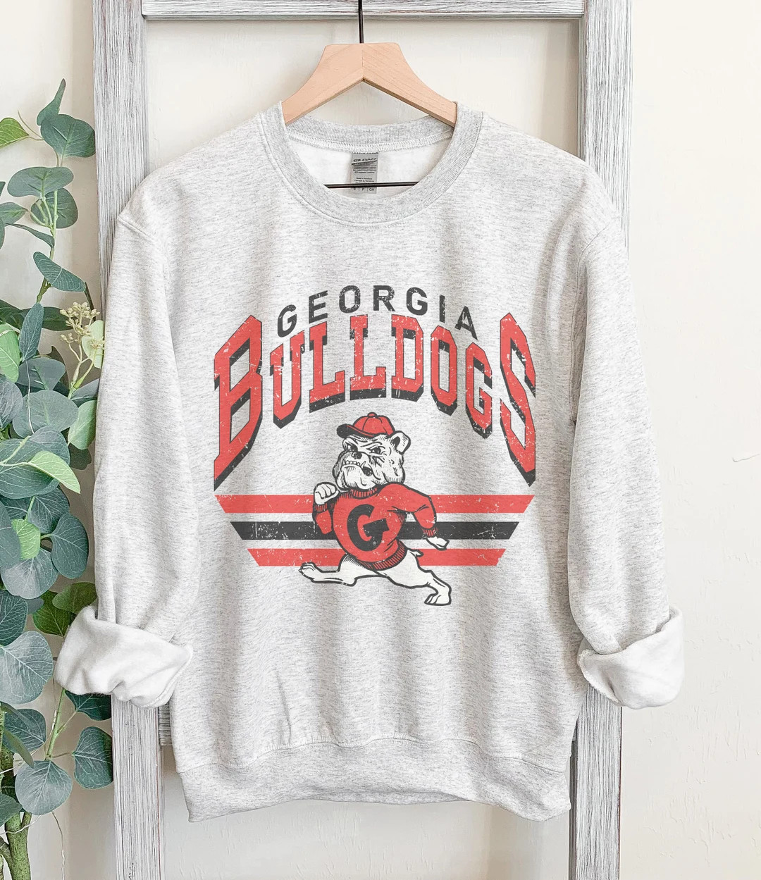 Retro Georgia Sweatshirt in Gray, unisex sizing, oversized, college sweatshirt, Bulldogs | Etsy (US)